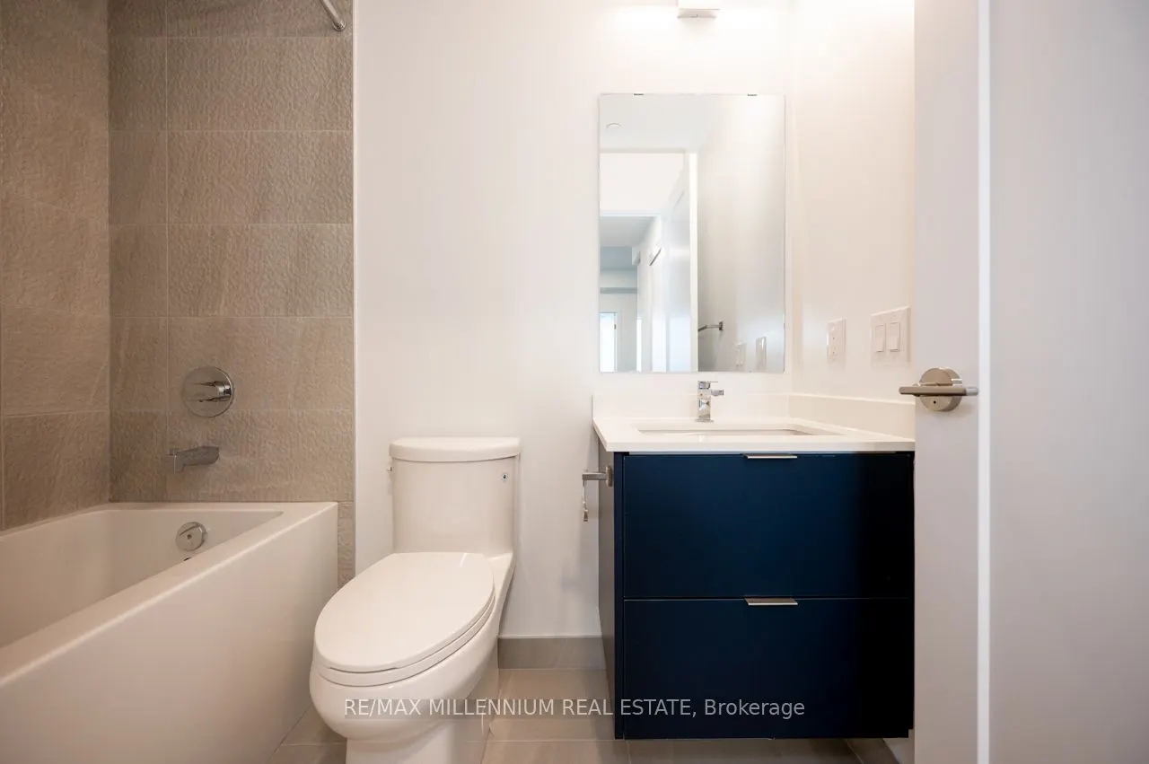 5105 Huronatrio Street, #2211