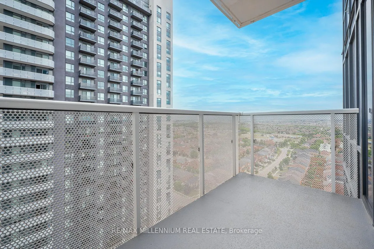 5105 Huronatrio Street, #2211