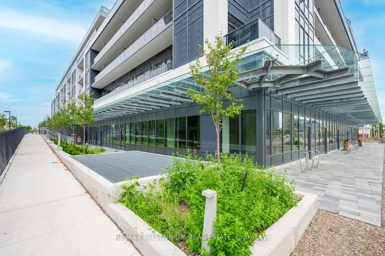 5105 Huronatrio Street, #2211