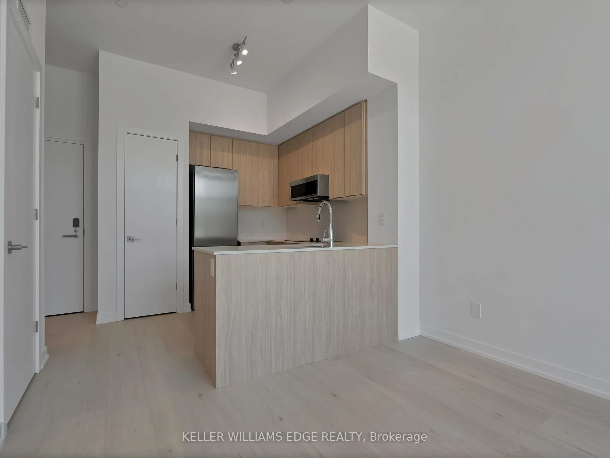 2501 Saw Whet Boulevard, #124