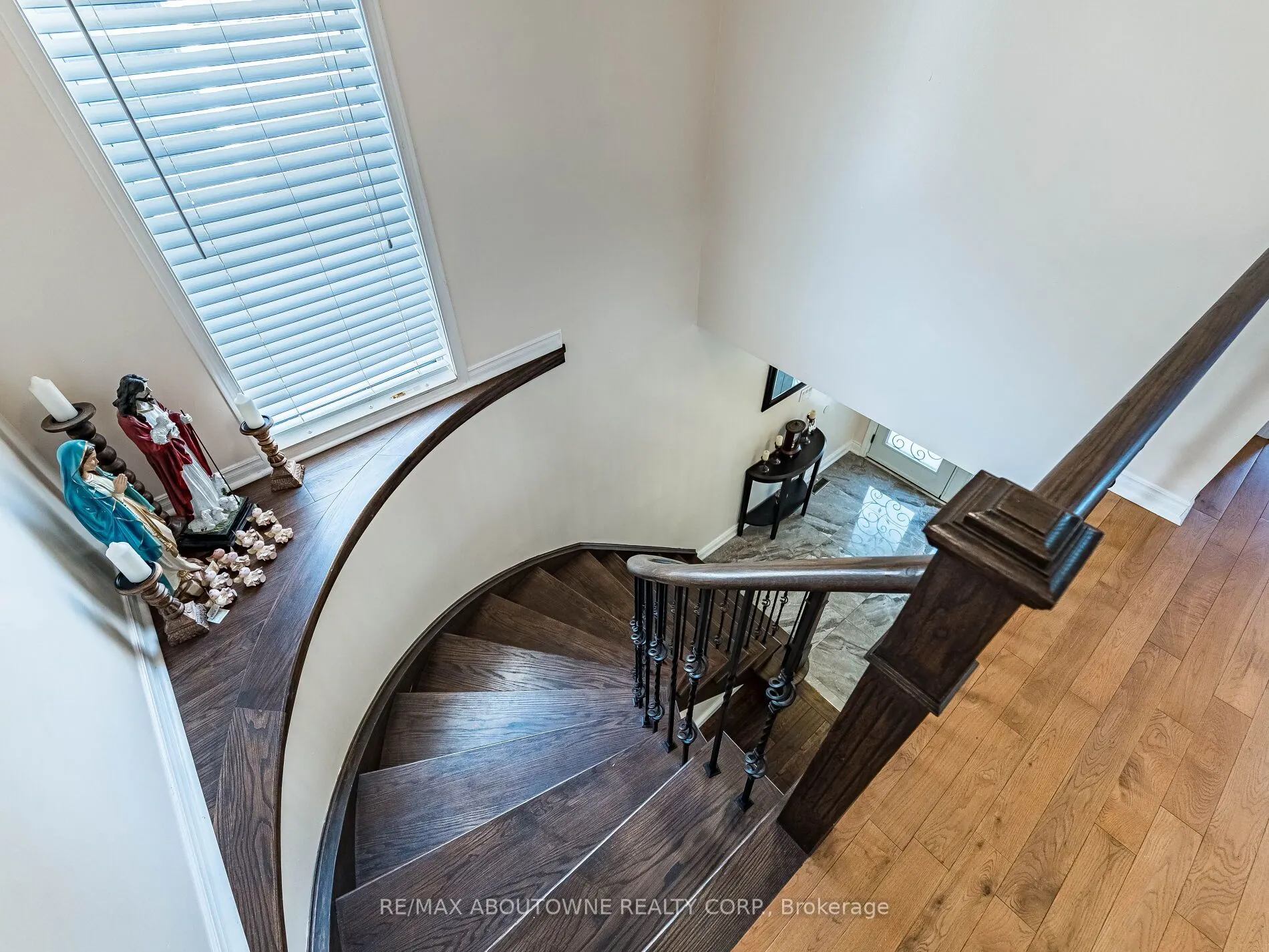 6284 Glen Meadows Road