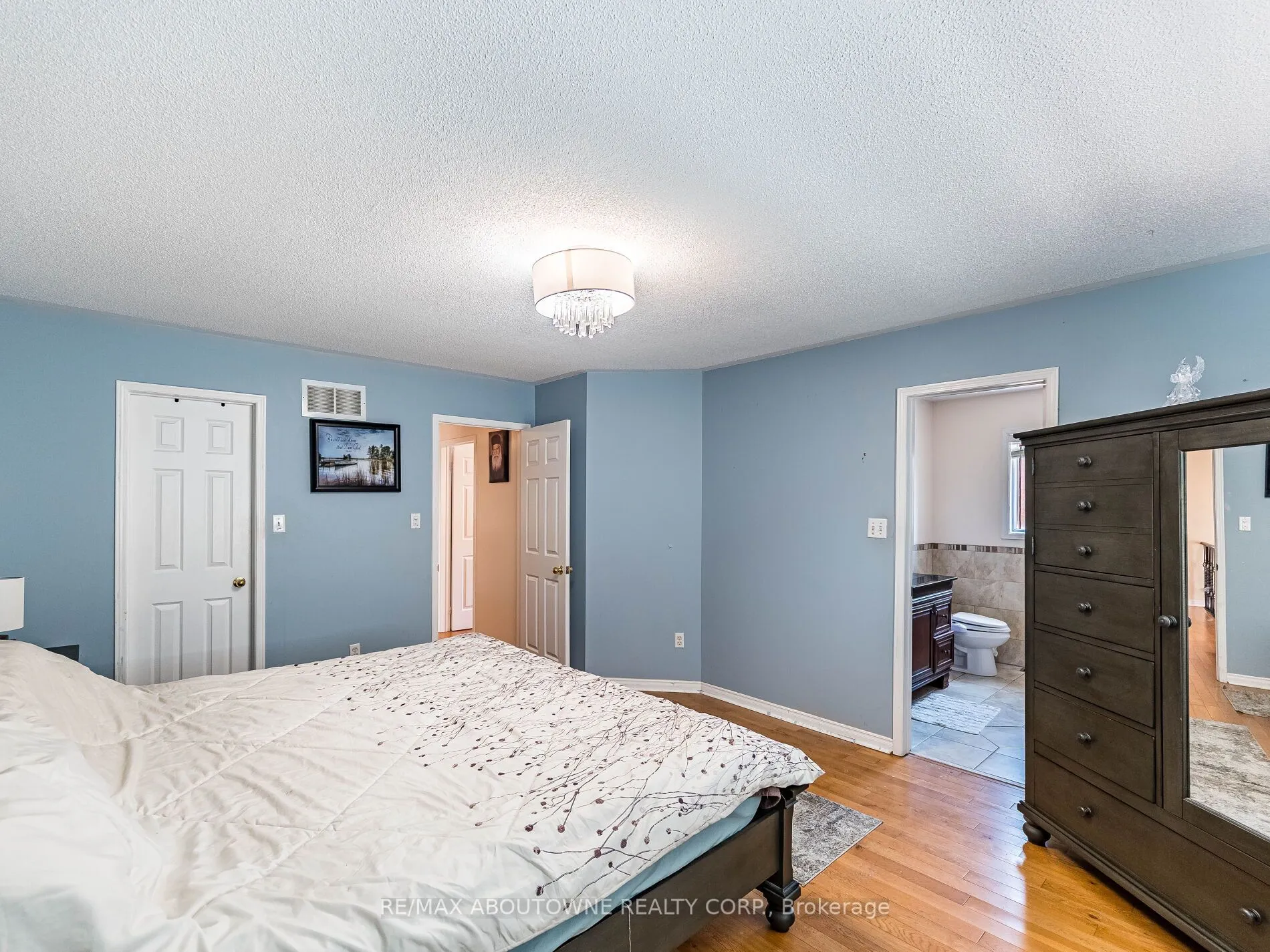 6284 Glen Meadows Road