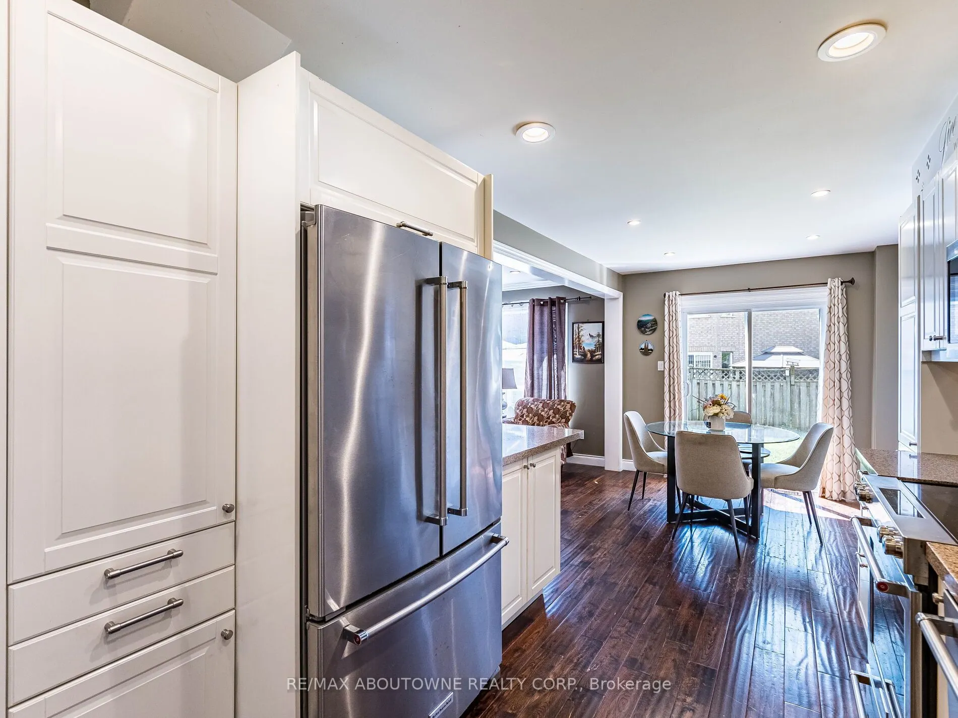 6284 Glen Meadows Road