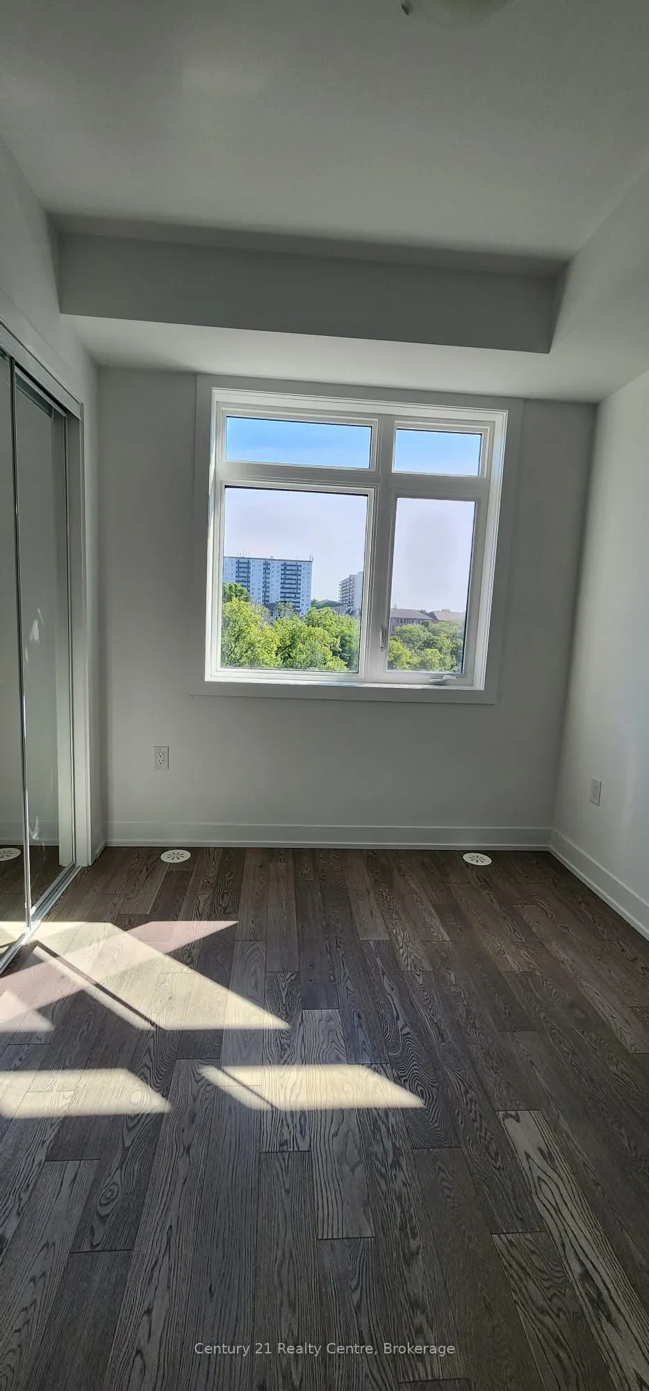 1115 Douglas Mccurdy Common E, #206