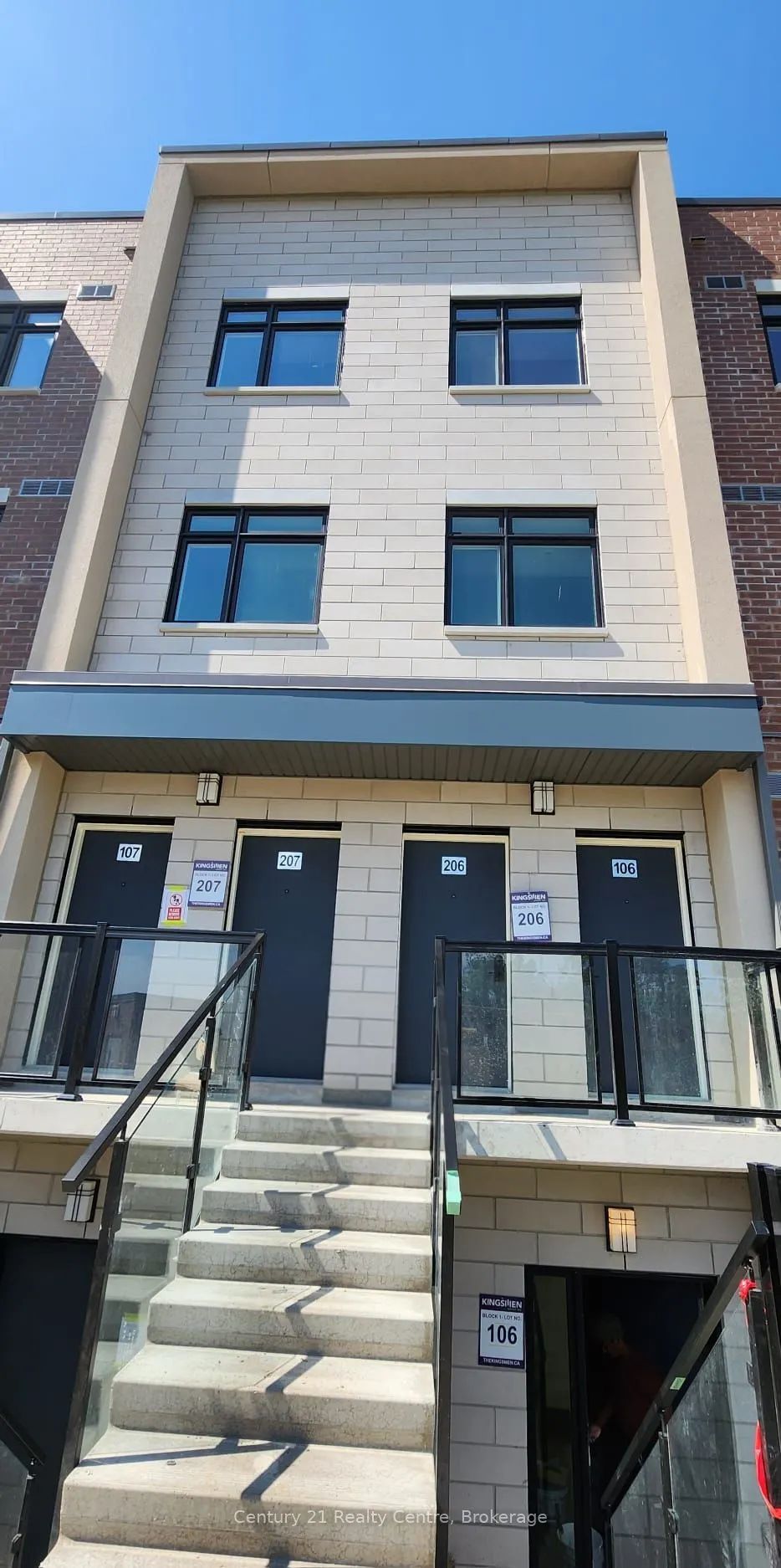 1115 Douglas Mccurdy Common E, #206