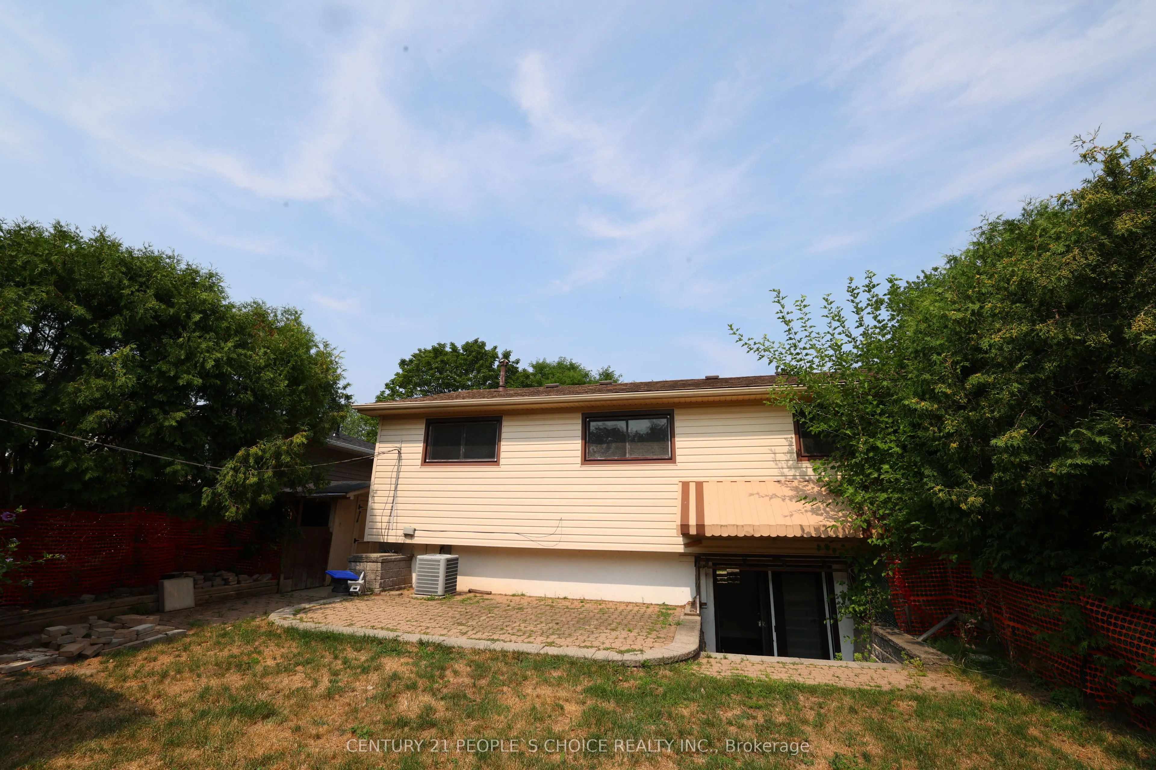 608 Thornwood Avenue