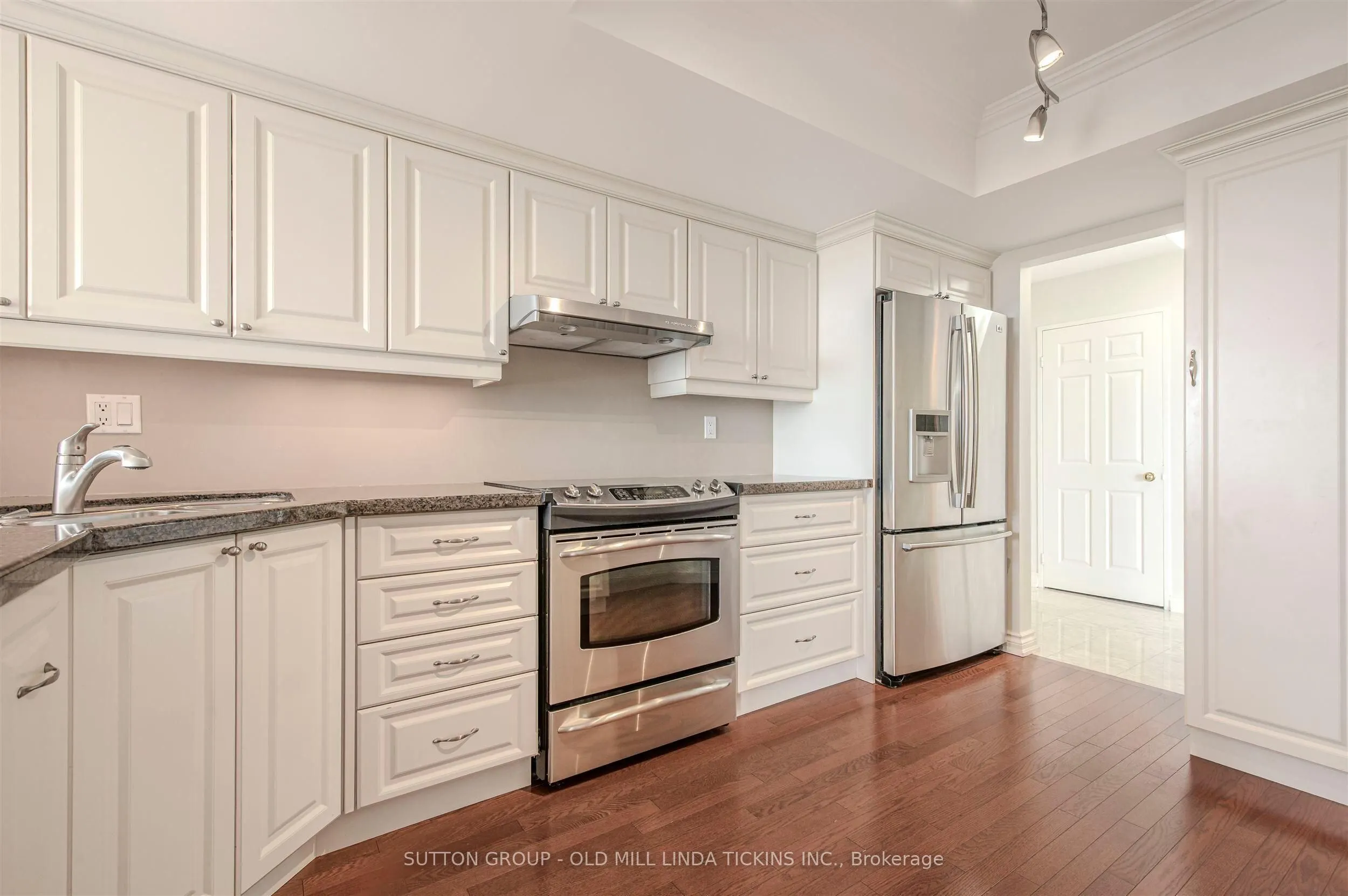 1300 Islington Avenue, #2902