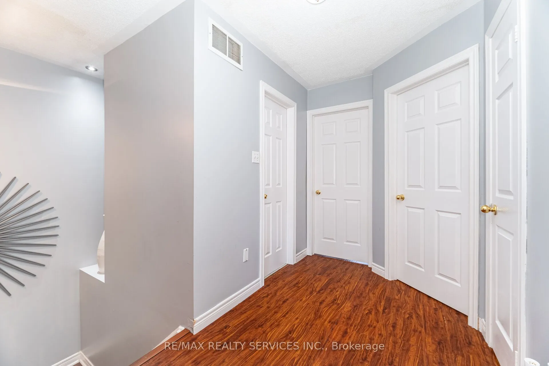 123 Farthingale Crescent