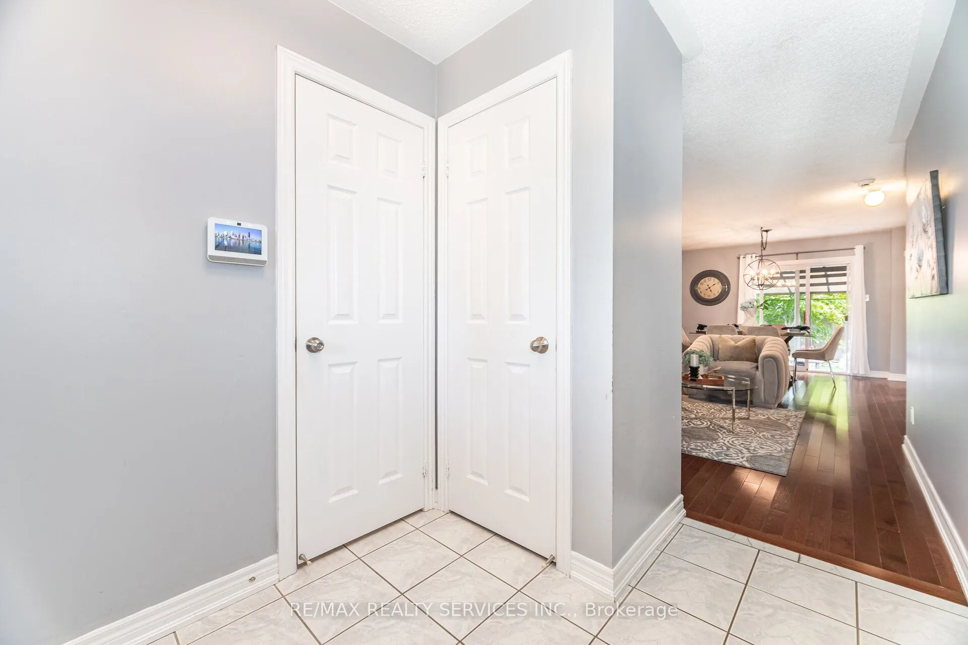 123 Farthingale Crescent