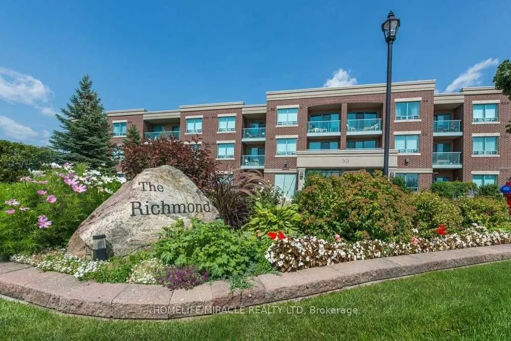55 Via Rosedale Way, #104