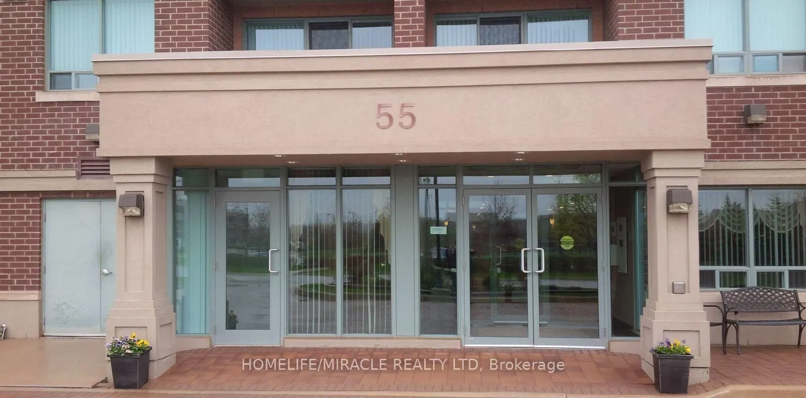55 Via Rosedale Way, #104