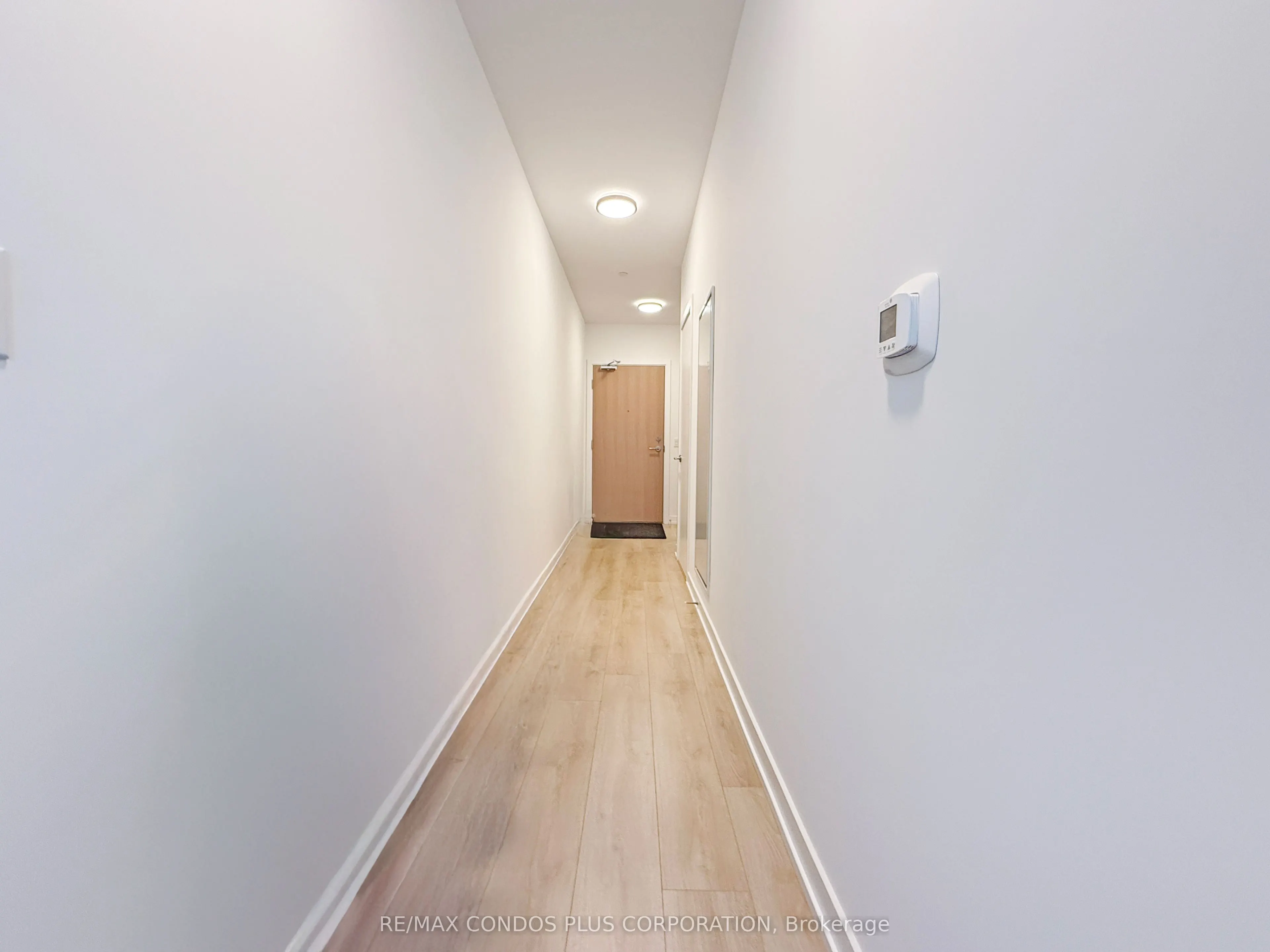 1195 The Queensway, #M03