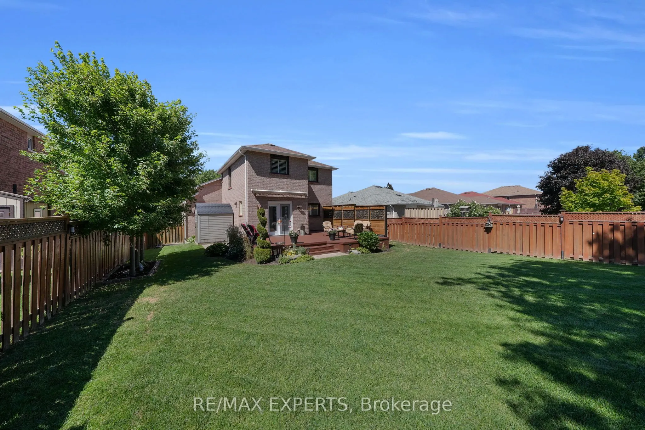 44 Sunkist Valley Road