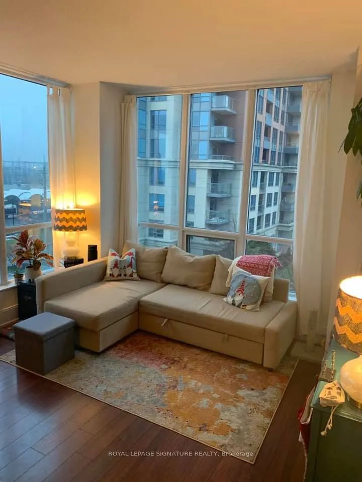 15 Viking Lane, #402