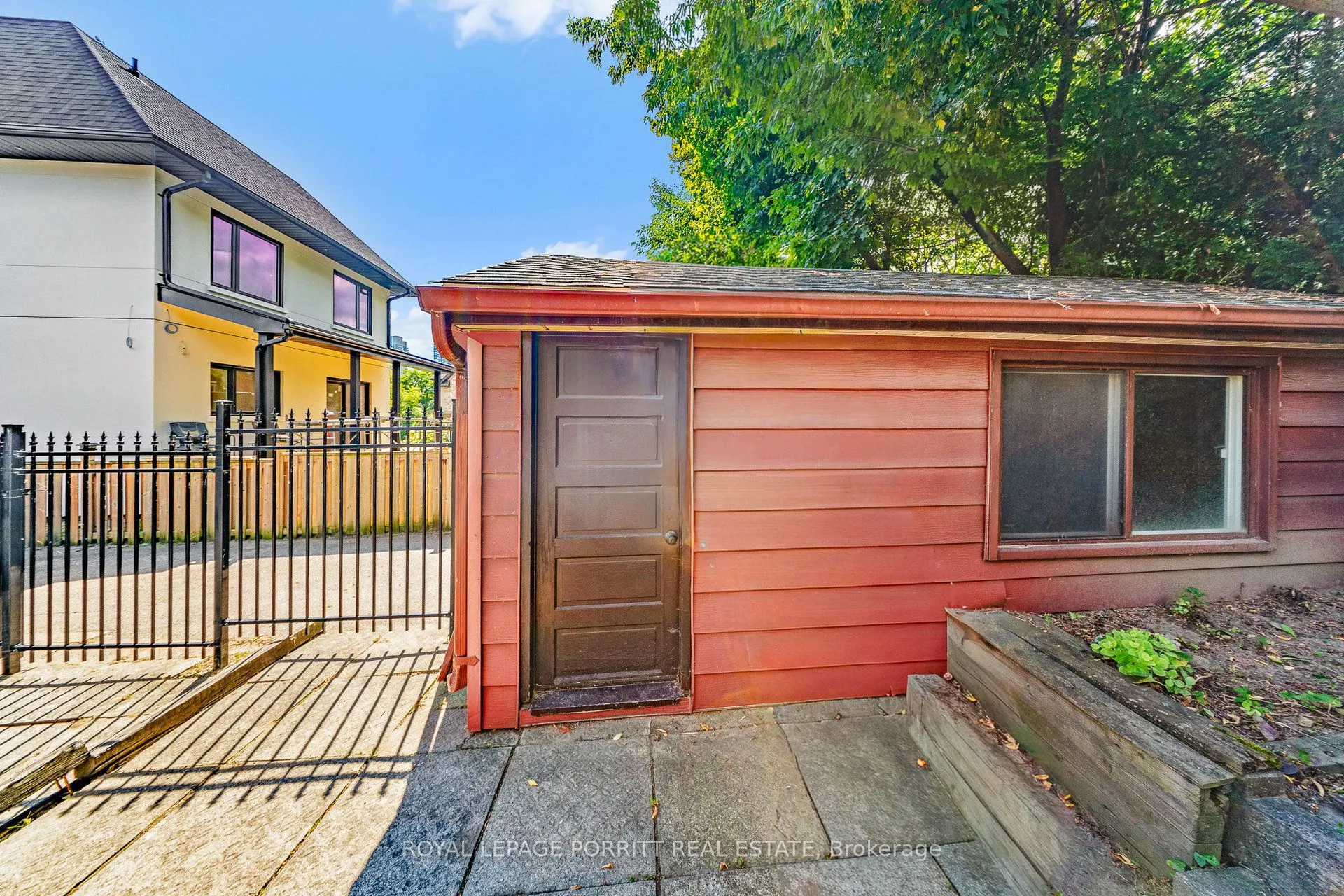 18 Stephen Drive
