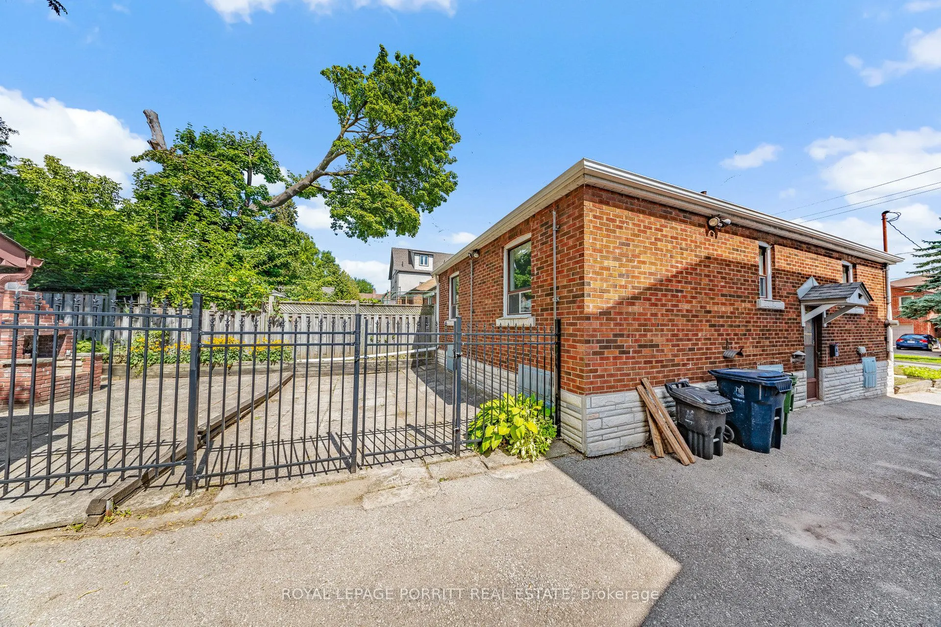 18 Stephen Drive