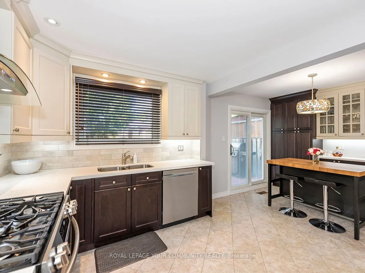 865 Flagship Drive