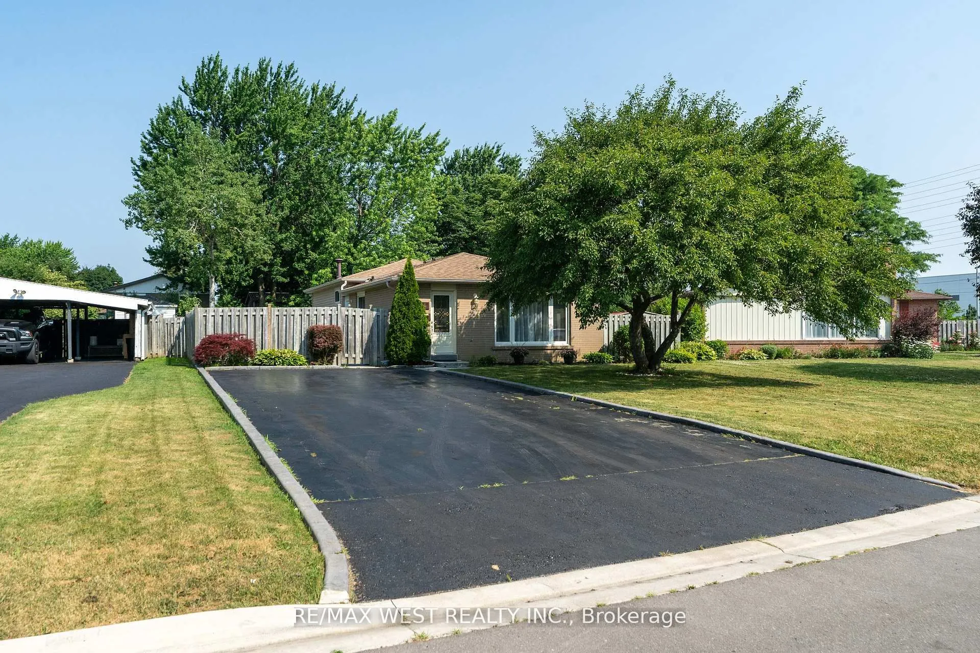 44 Fidelia Crescent