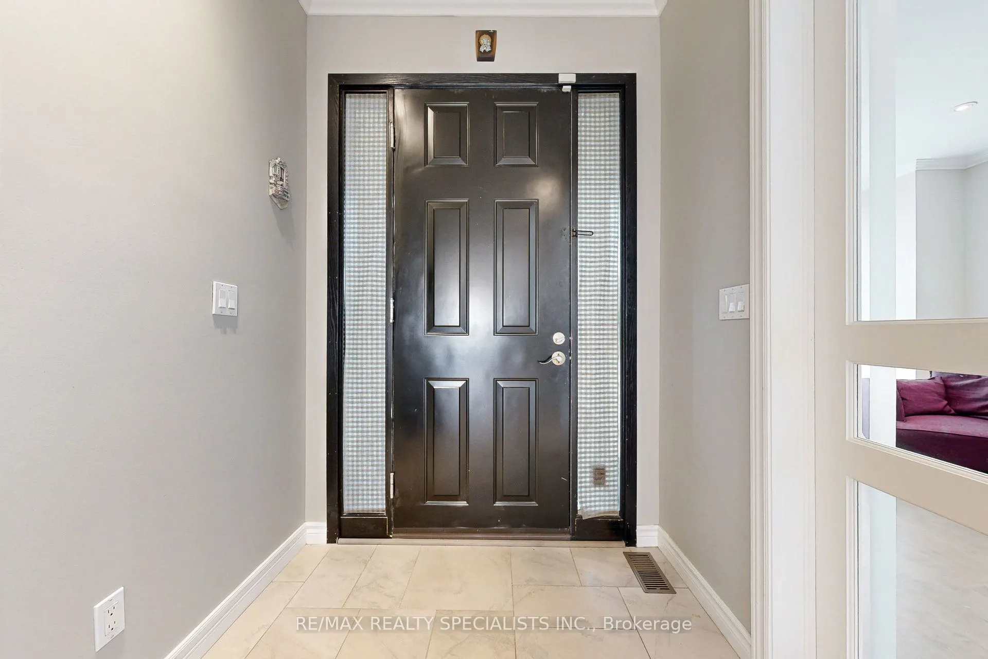 3205 Rolling Stone Court