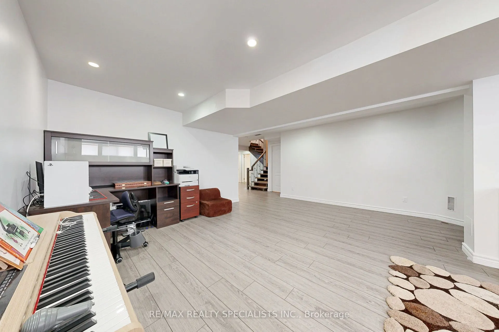 3205 Rolling Stone Court