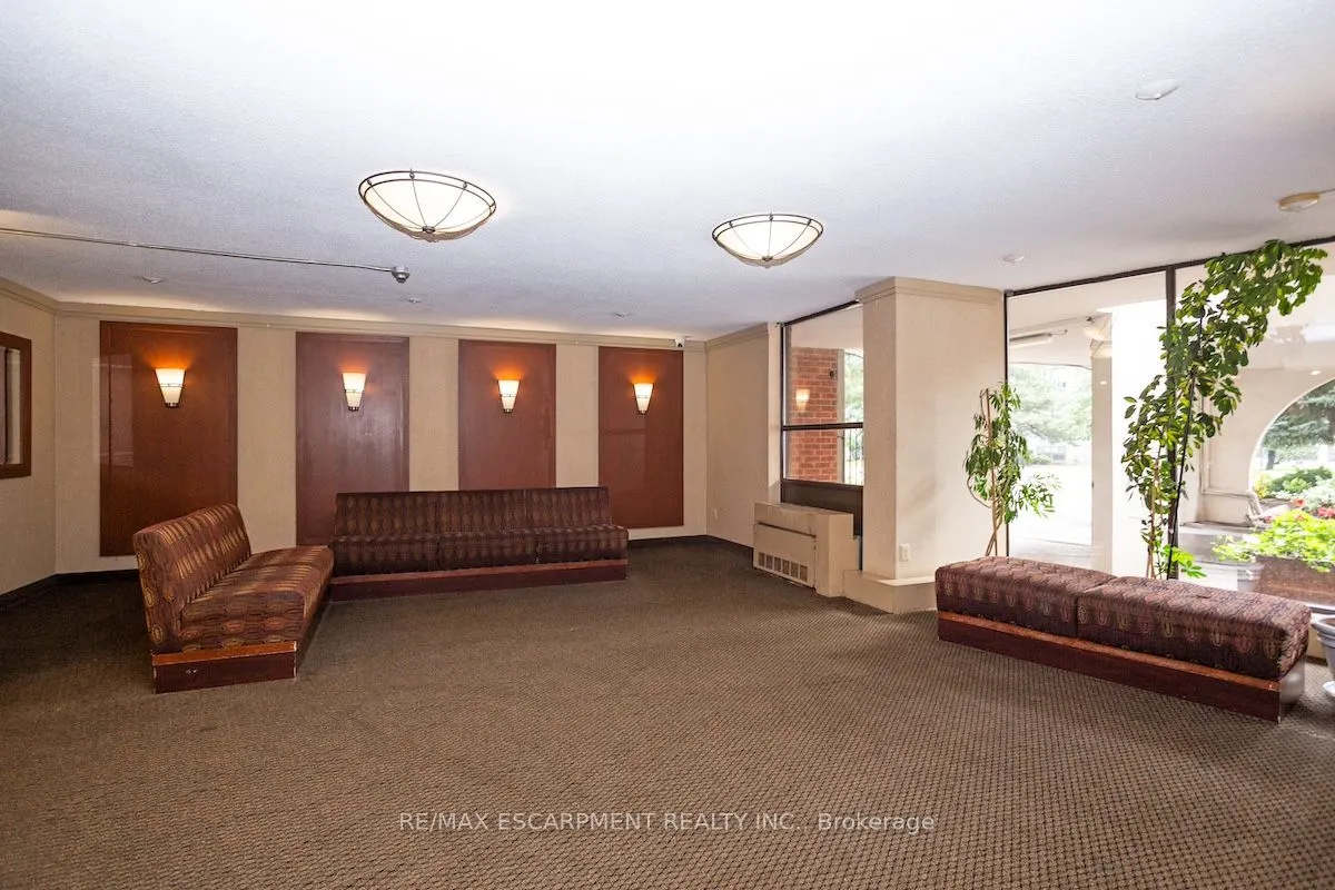50 Mississauga Valley Boulevard, #120