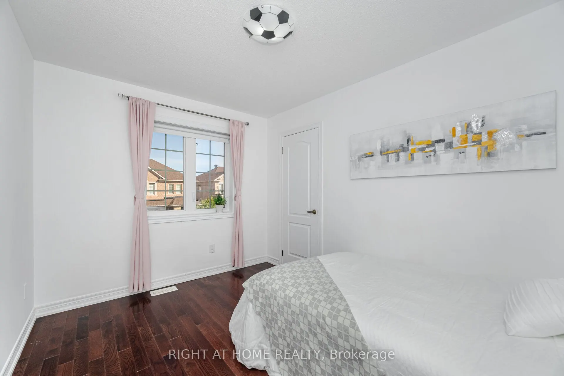 3302 Granite Gate