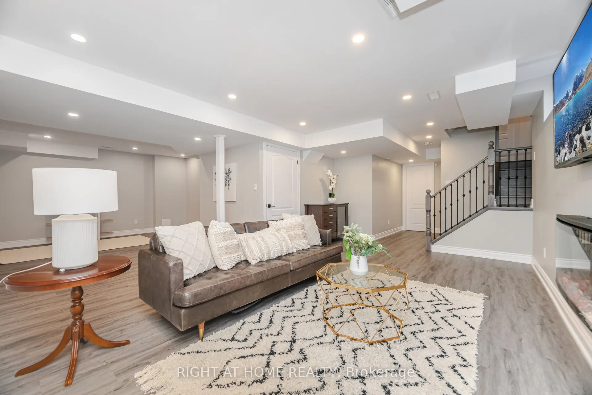3302 Granite Gate