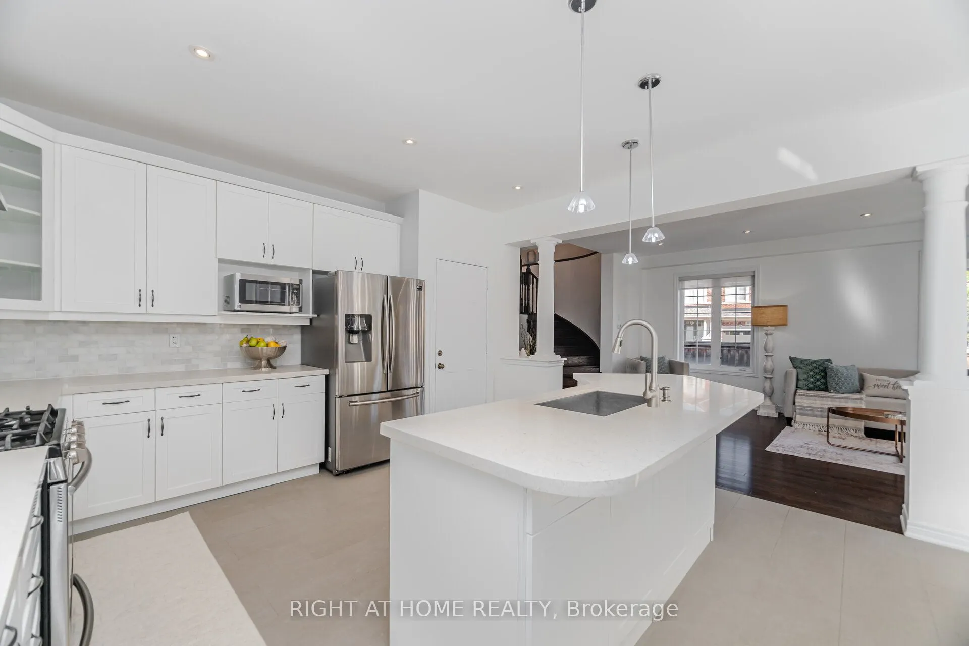 3302 Granite Gate