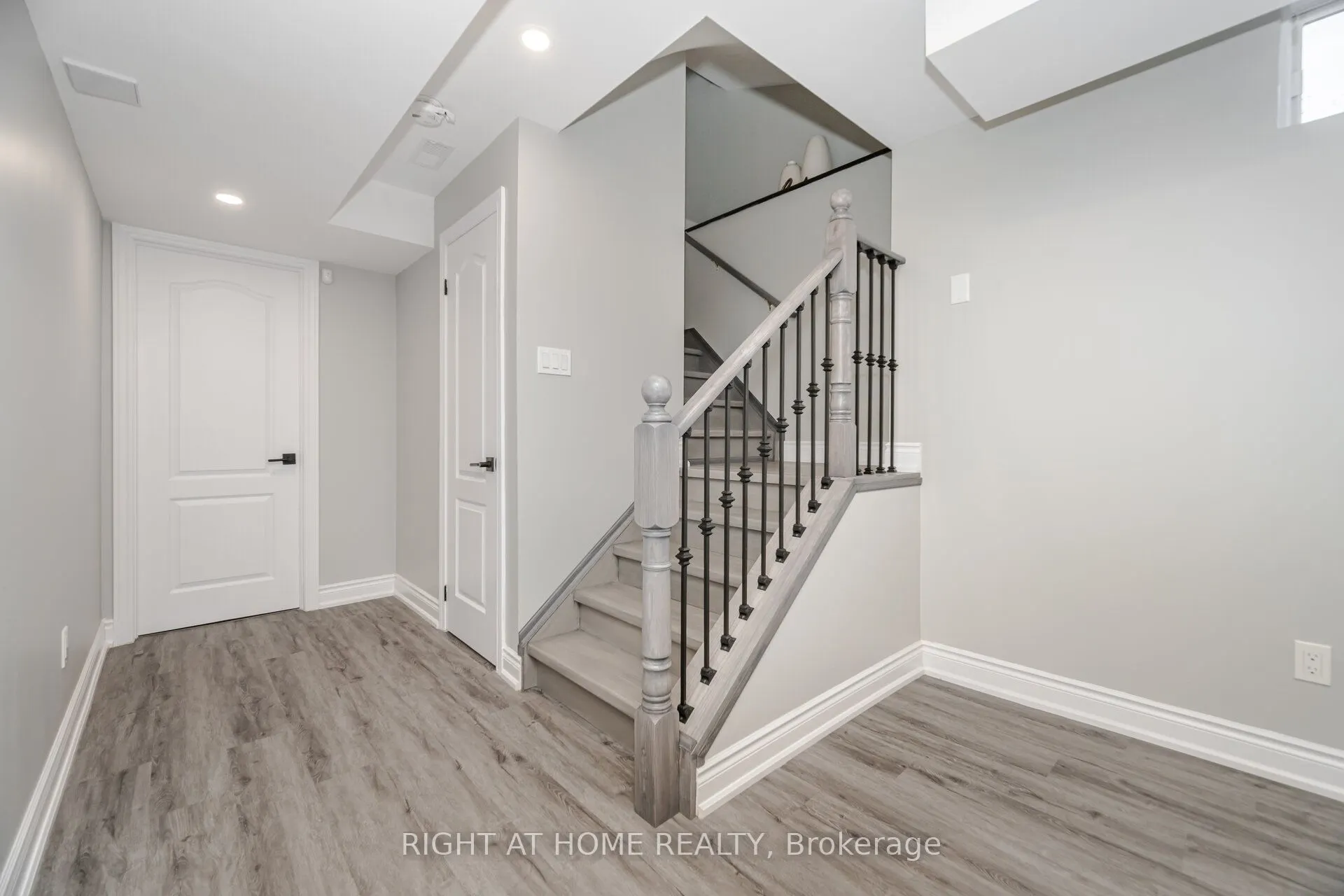 3302 Granite Gate