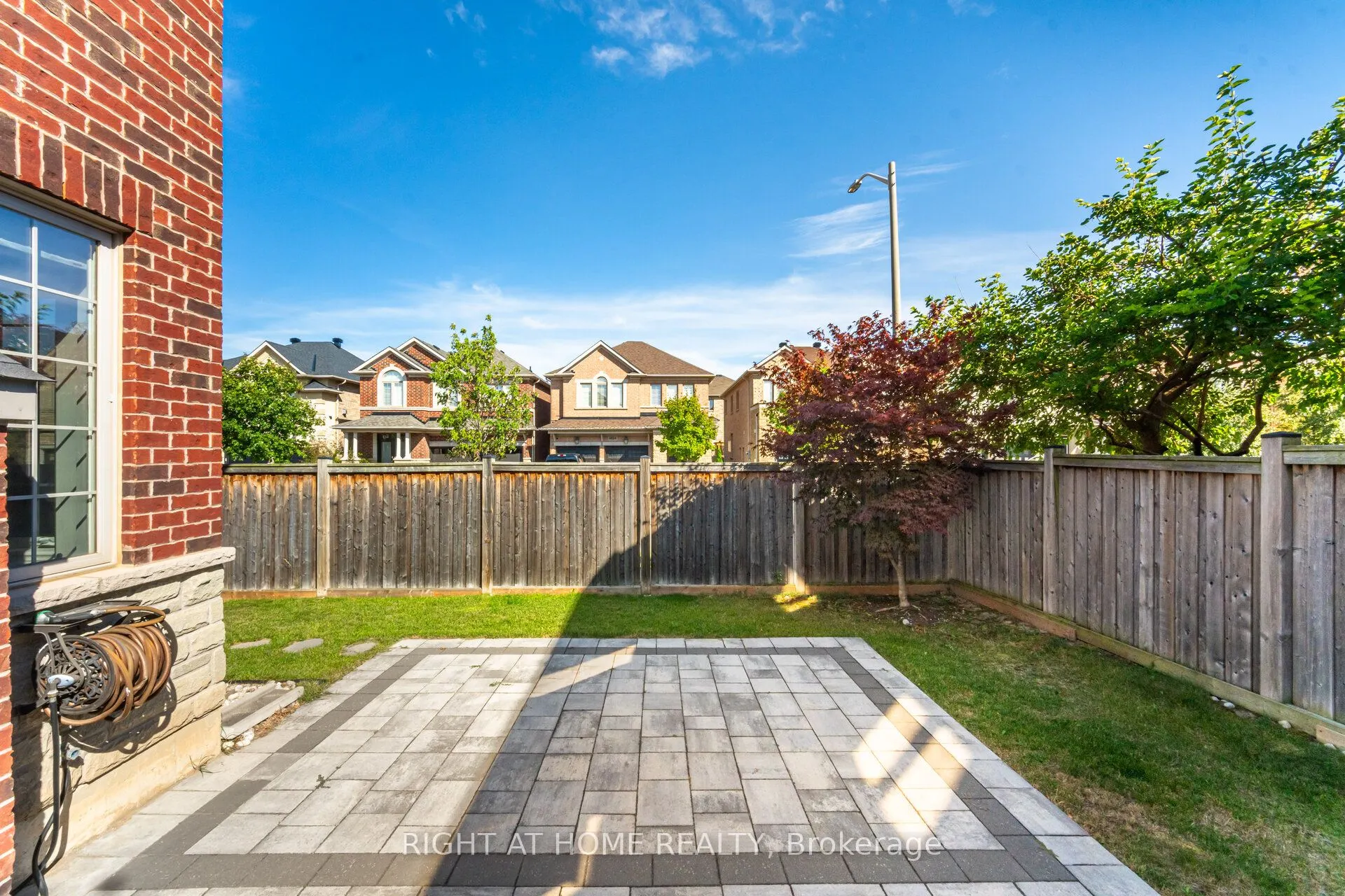 3302 Granite Gate
