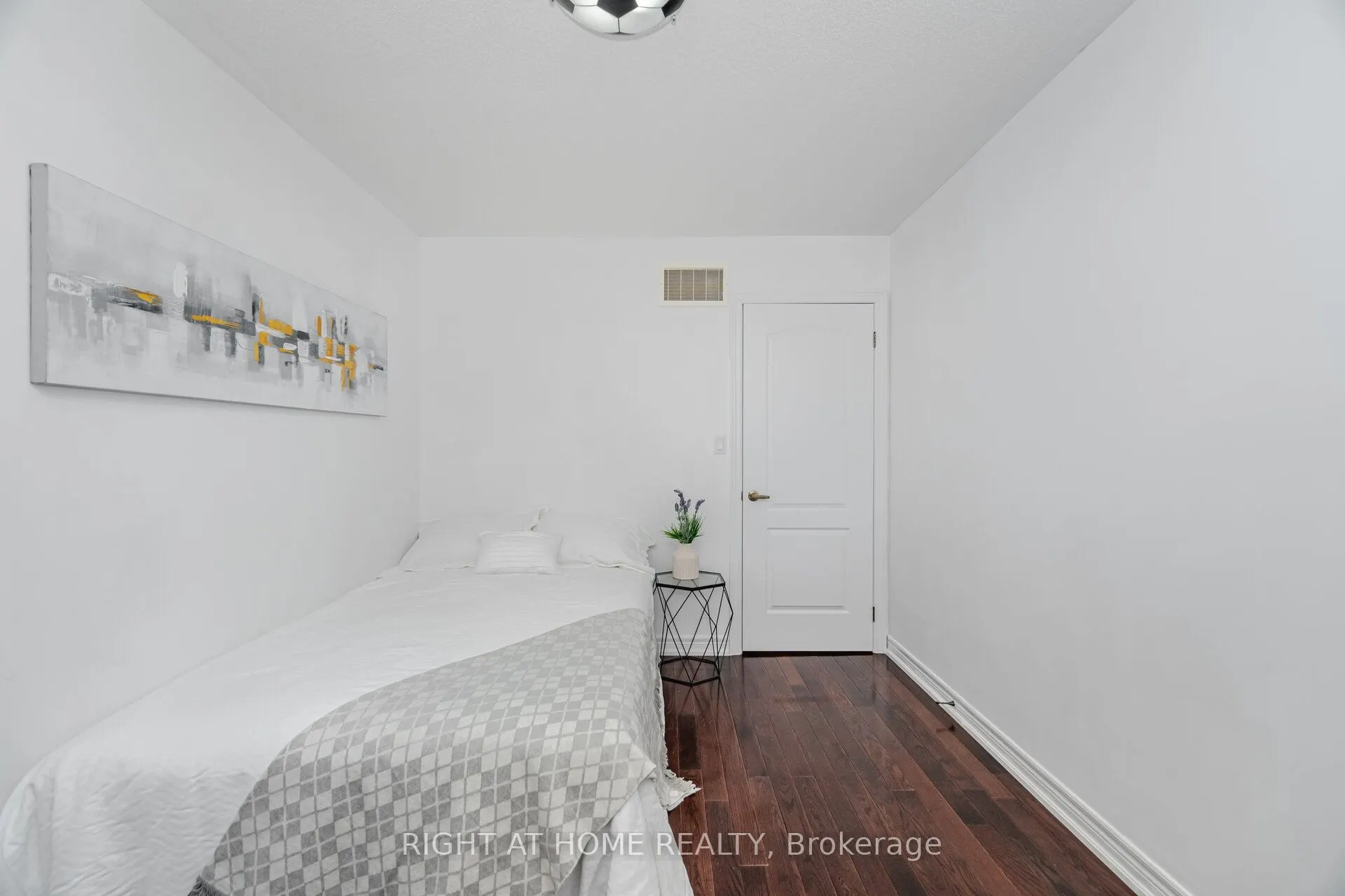 3302 Granite Gate
