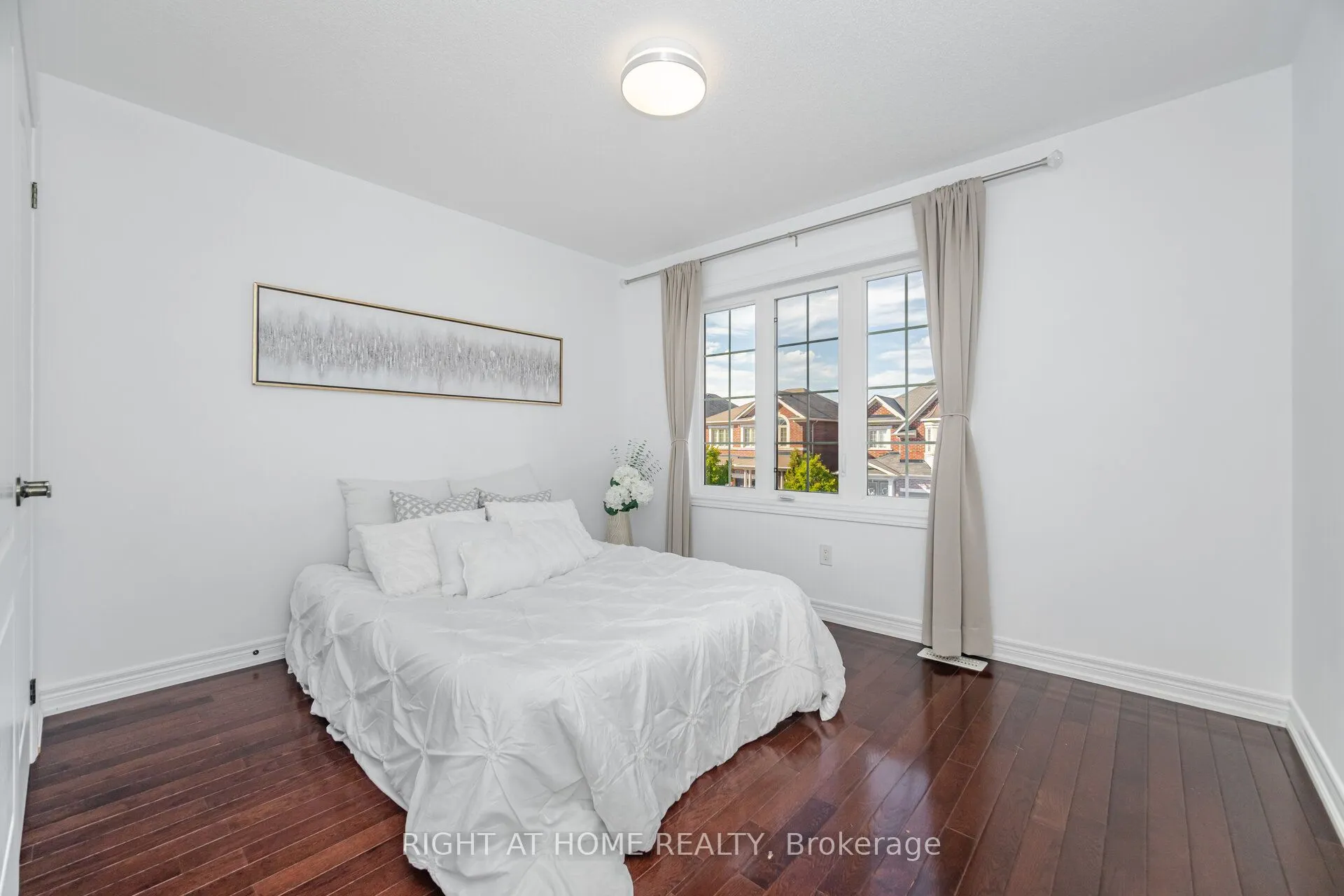 3302 Granite Gate