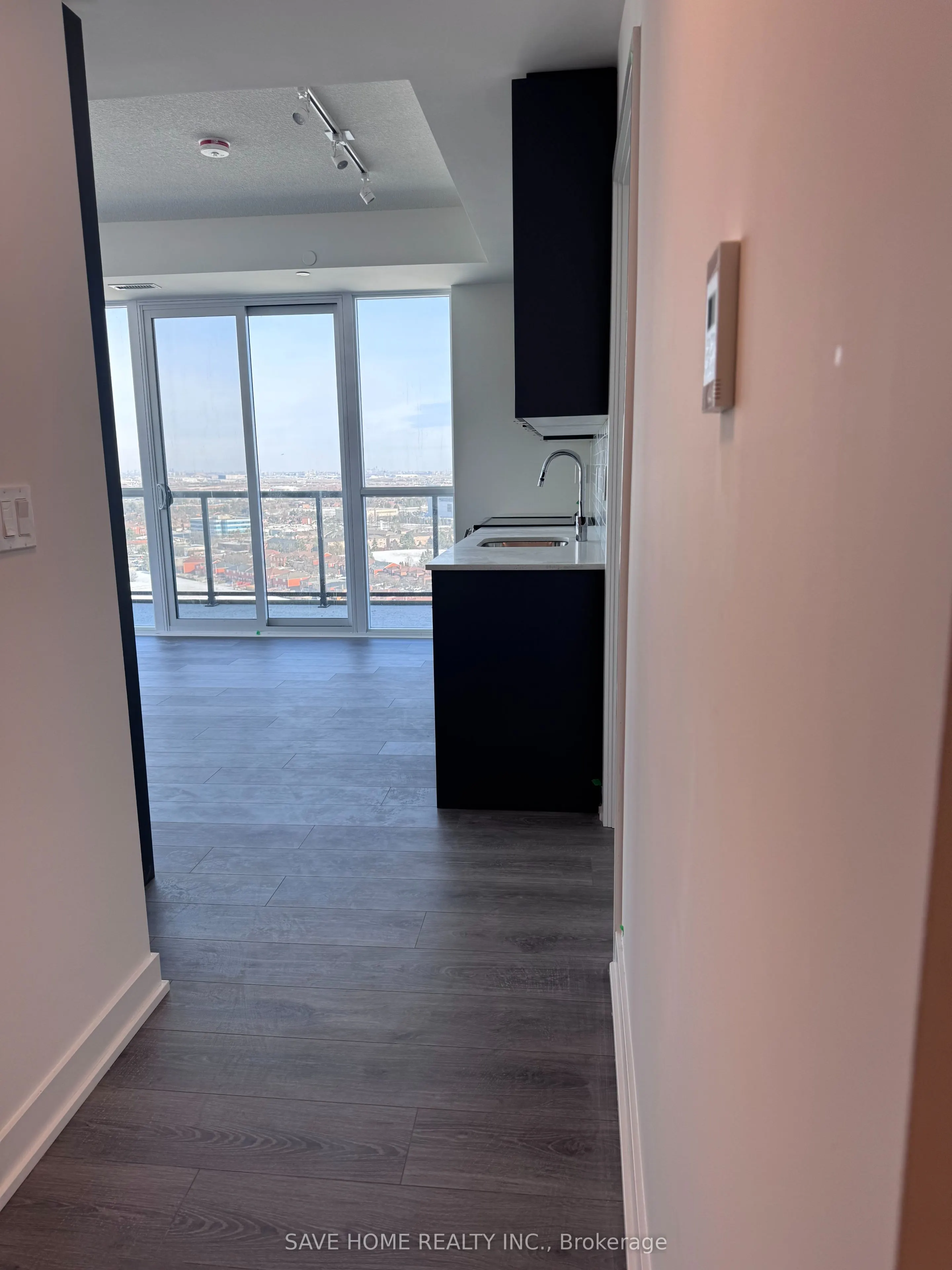 225 Malta Avenue W, #1903