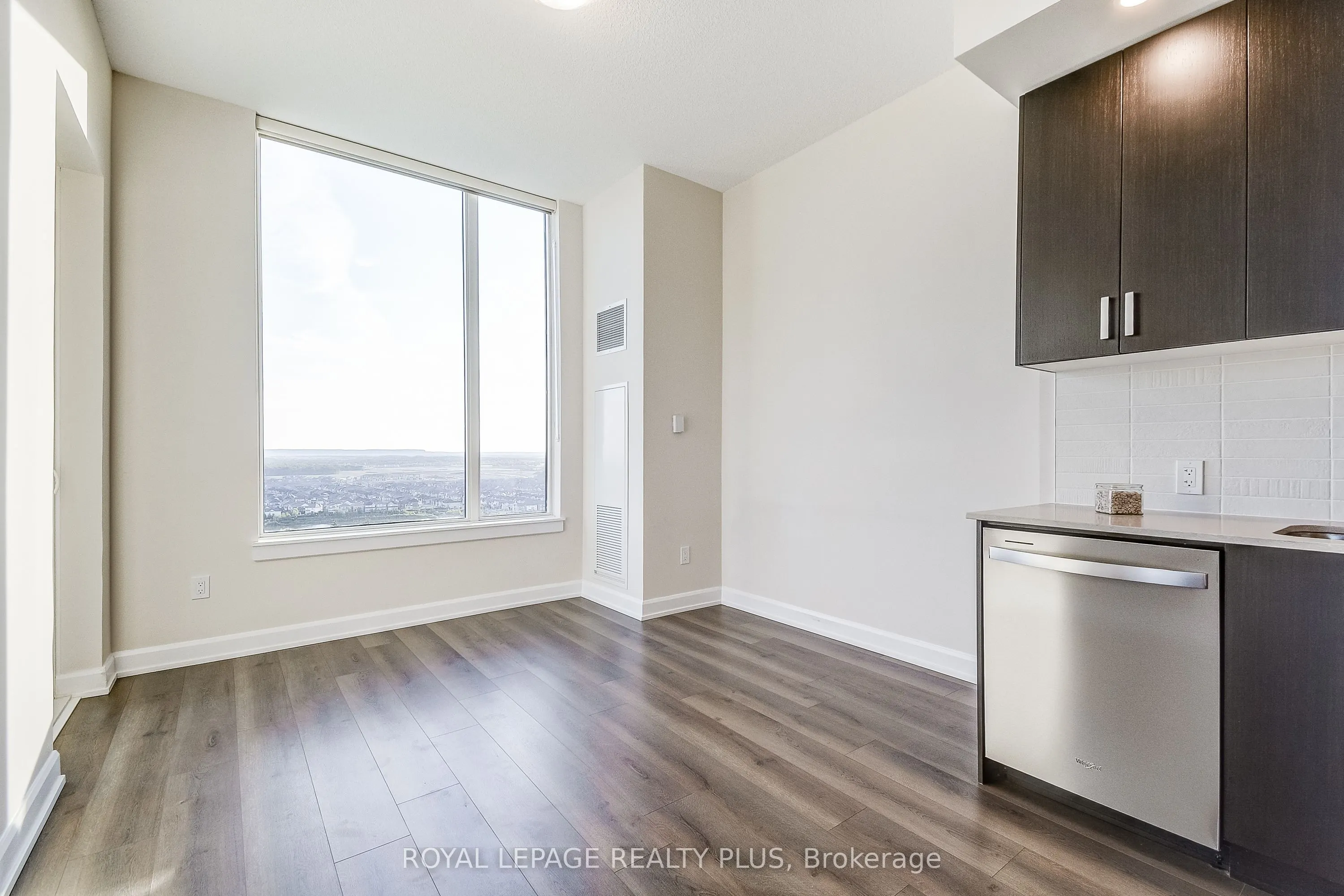 3220 William Coltson Avenue, #2202