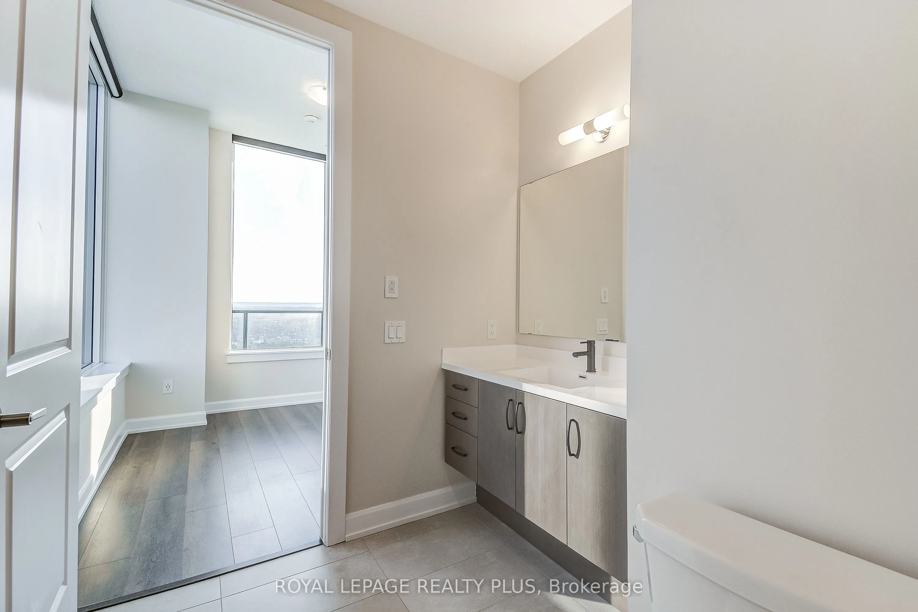 3220 William Coltson Avenue, #2202