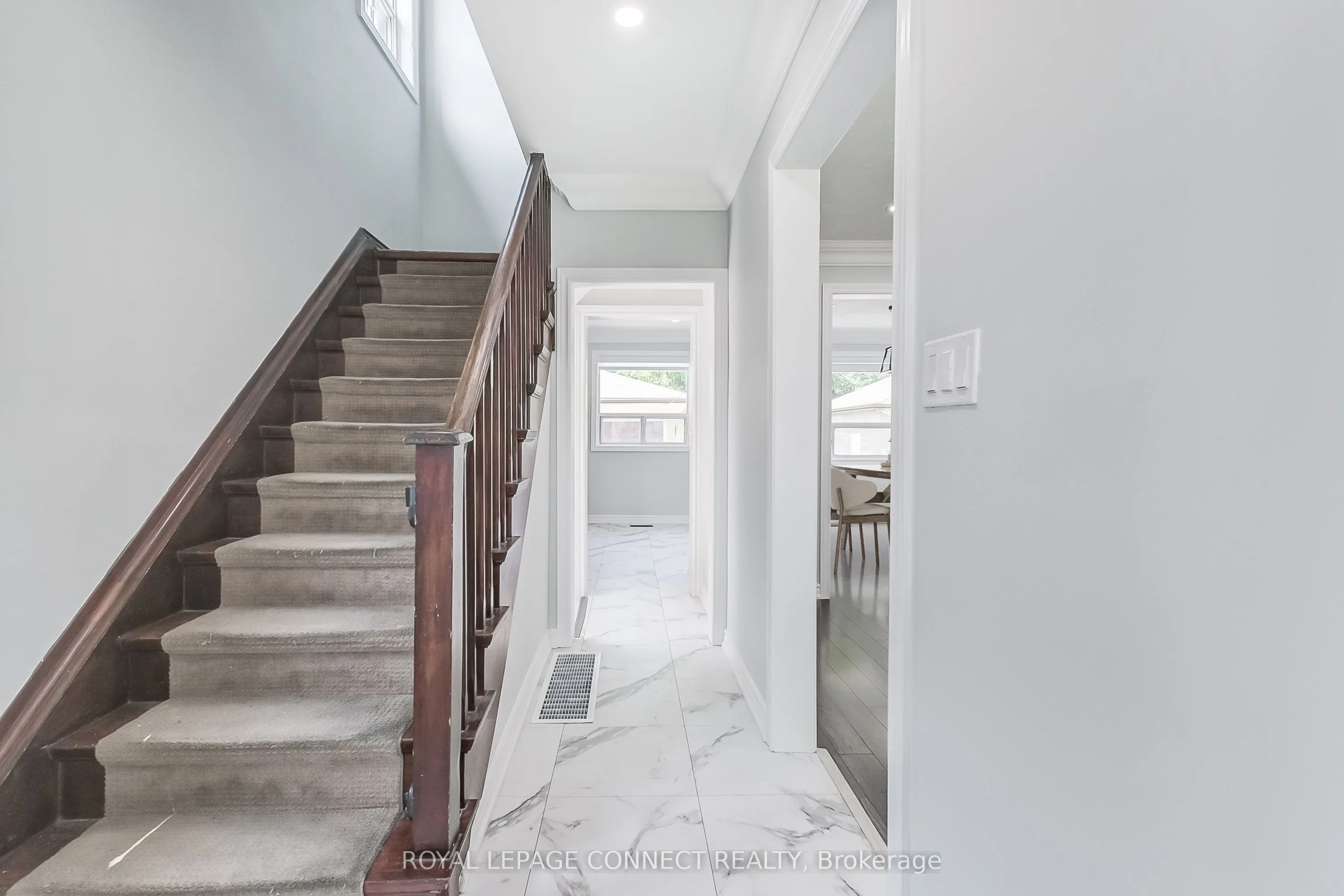 1478 Lawrence Avenue W