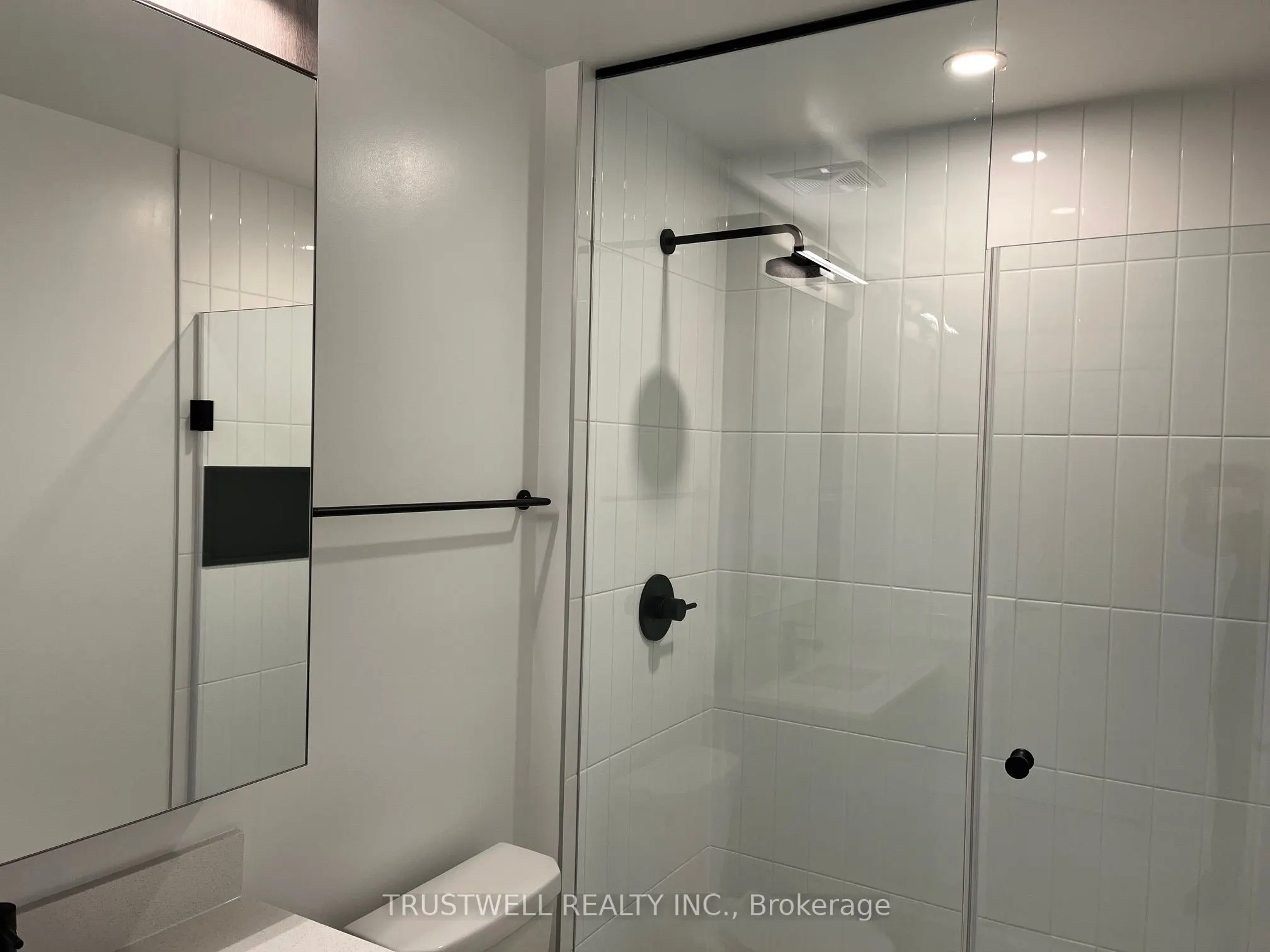 2495 Eglinton Avenue W, #1605