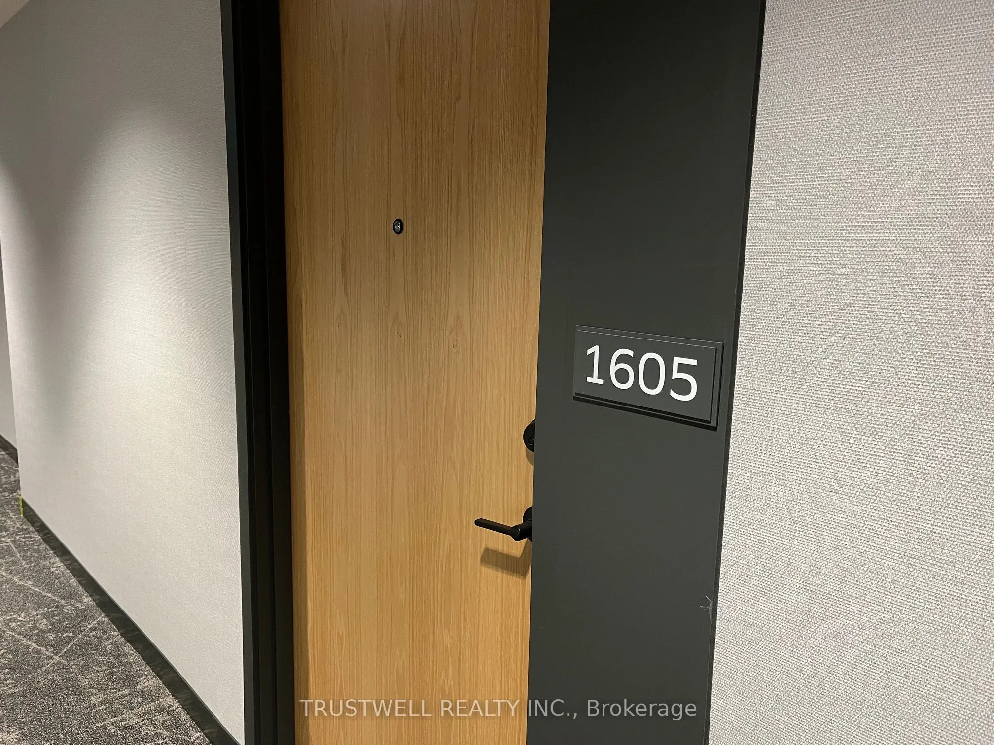 2495 Eglinton Avenue W, #1605