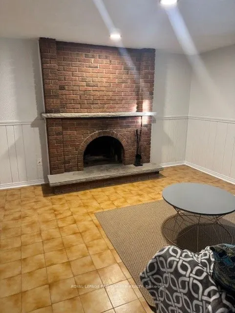 14 Bramhall Court