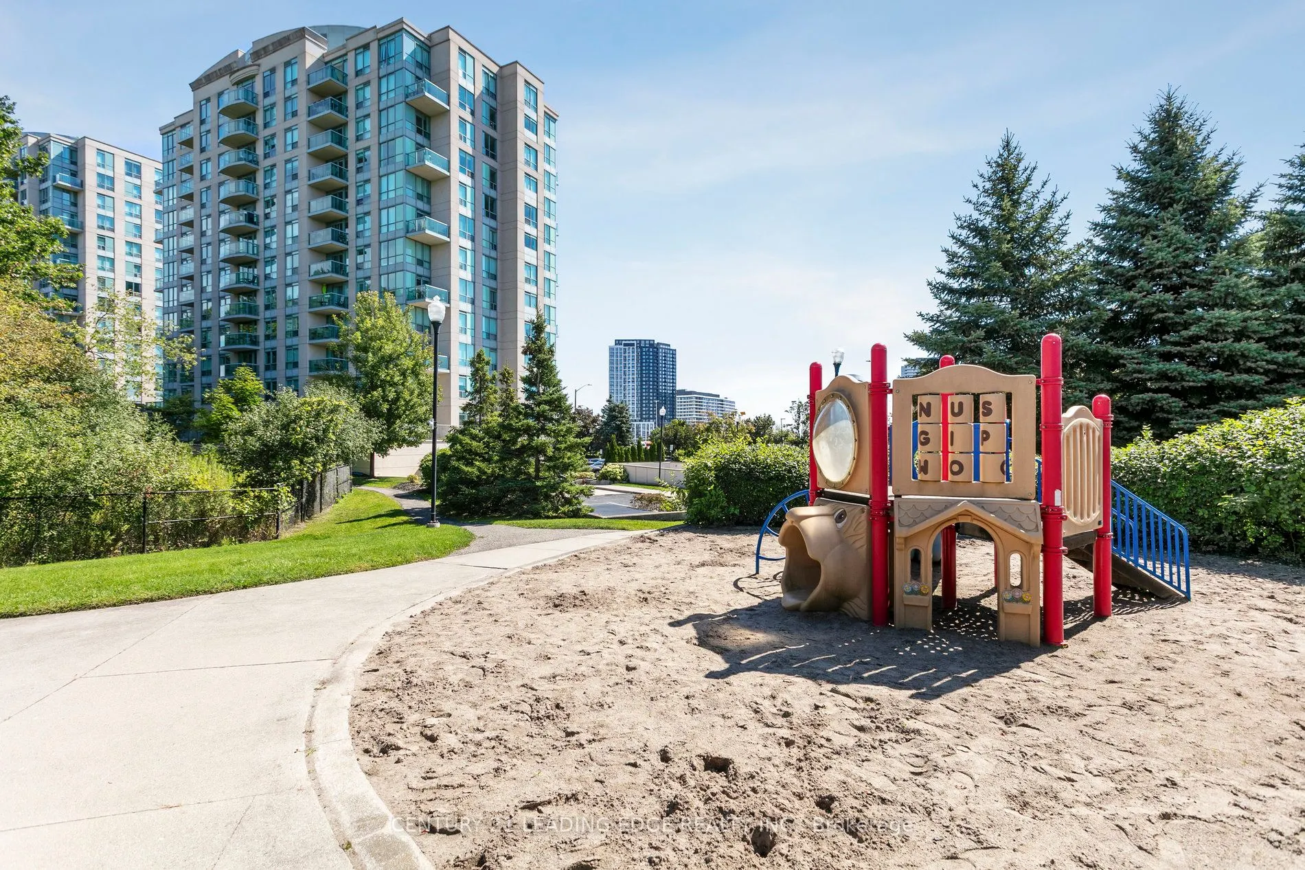 2545 Erin Centre Boulevard, #1111