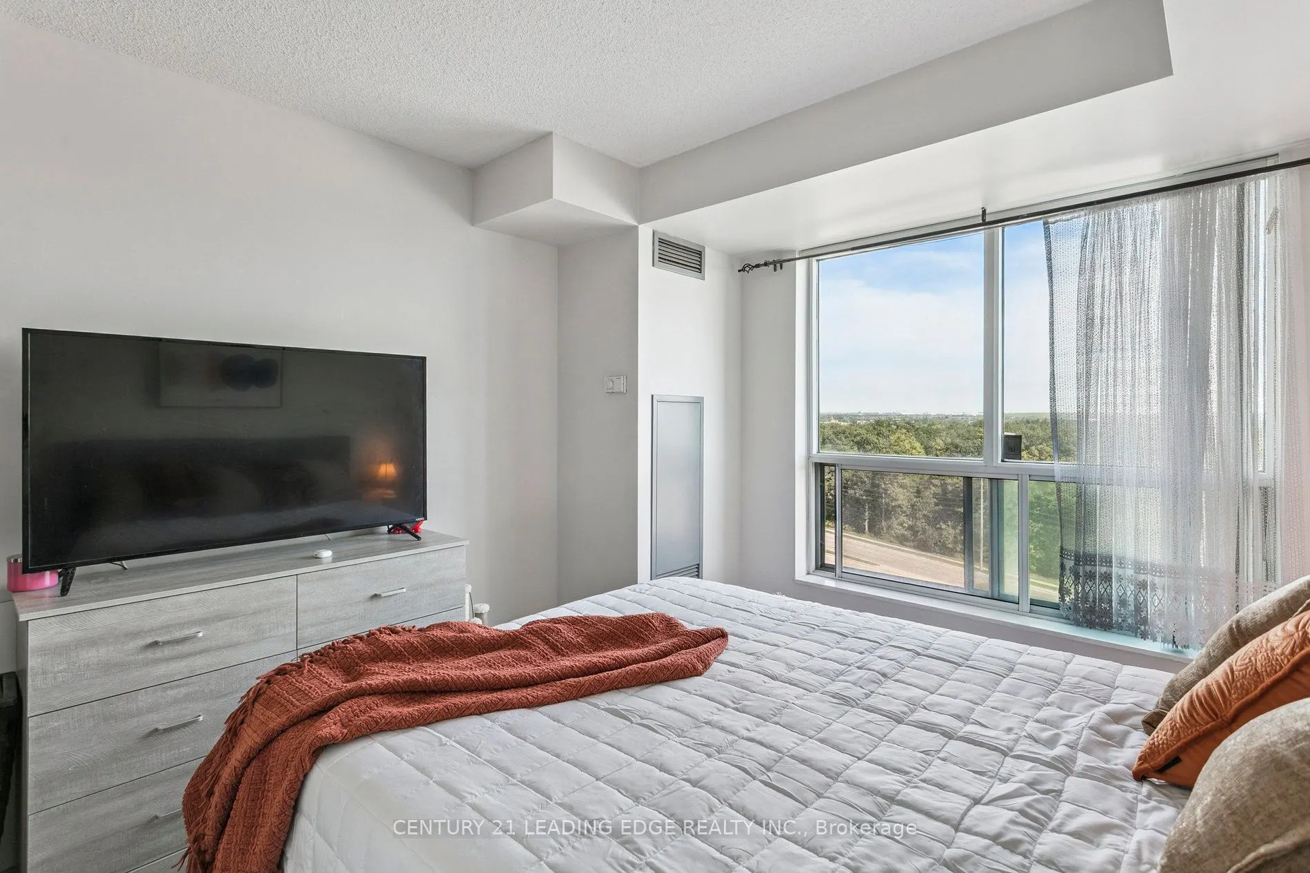 2545 Erin Centre Boulevard, #1111