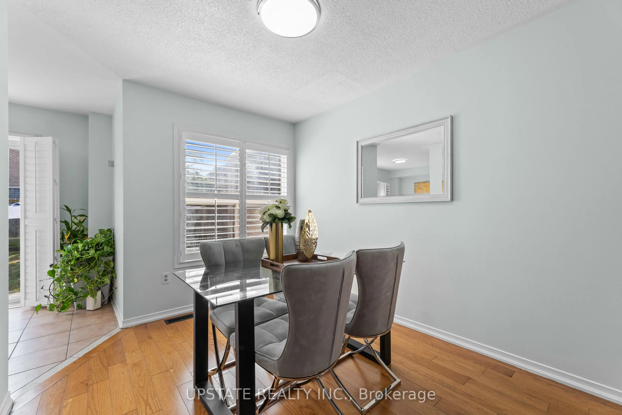8 Coachwhip Road