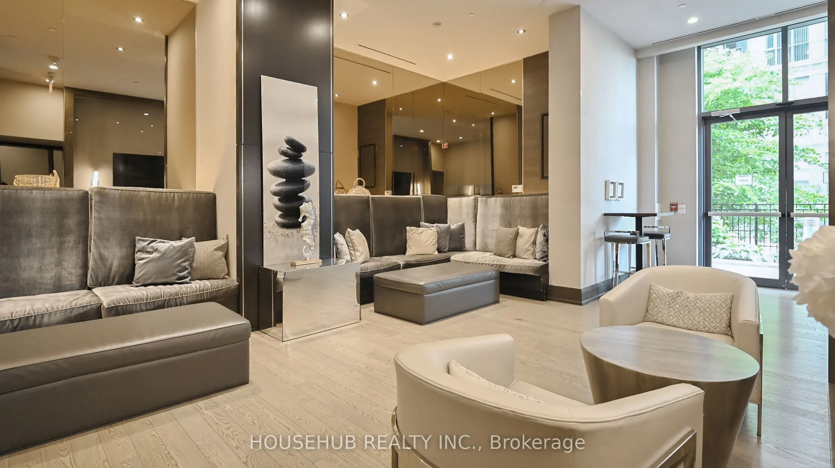 59 Annie Craig Drive, #312