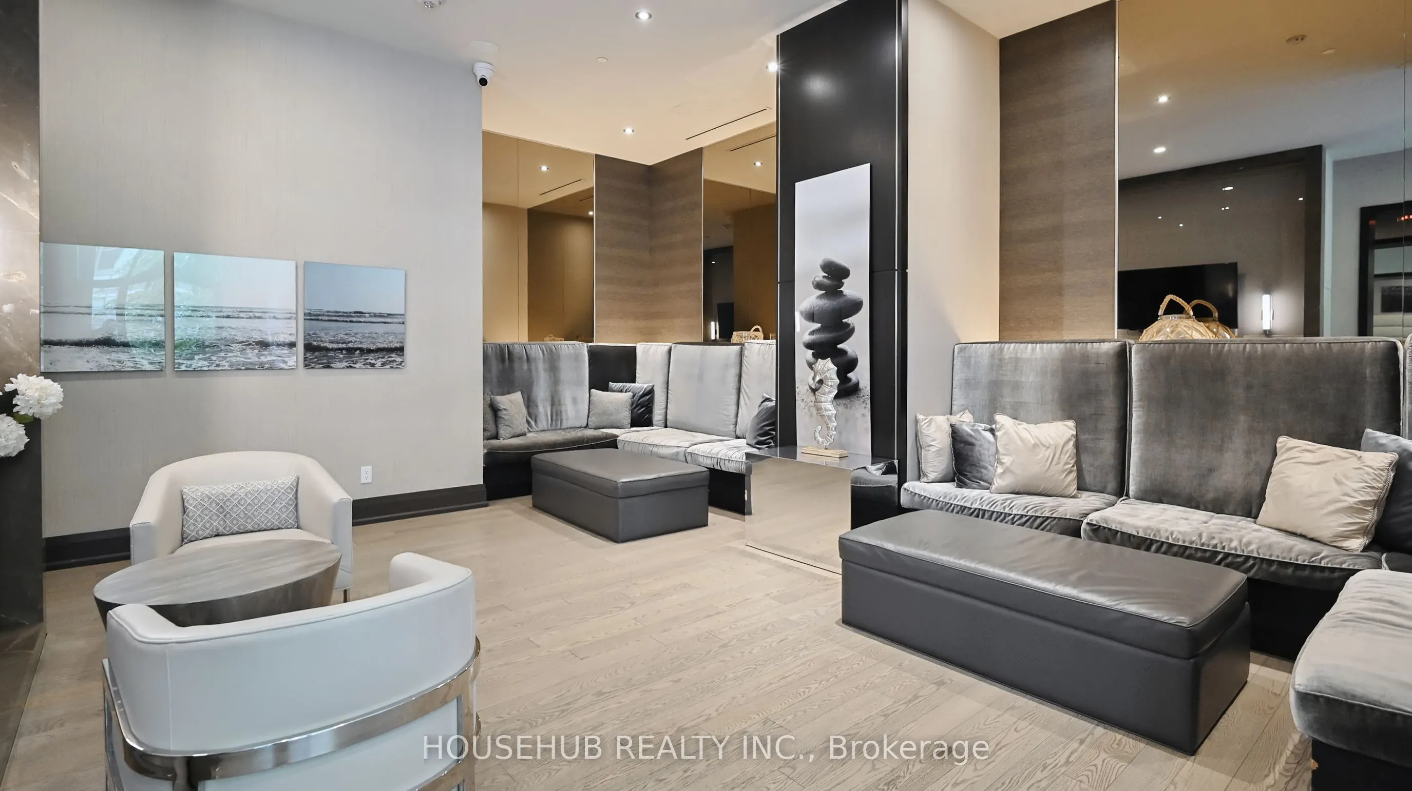 59 Annie Craig Drive, #312