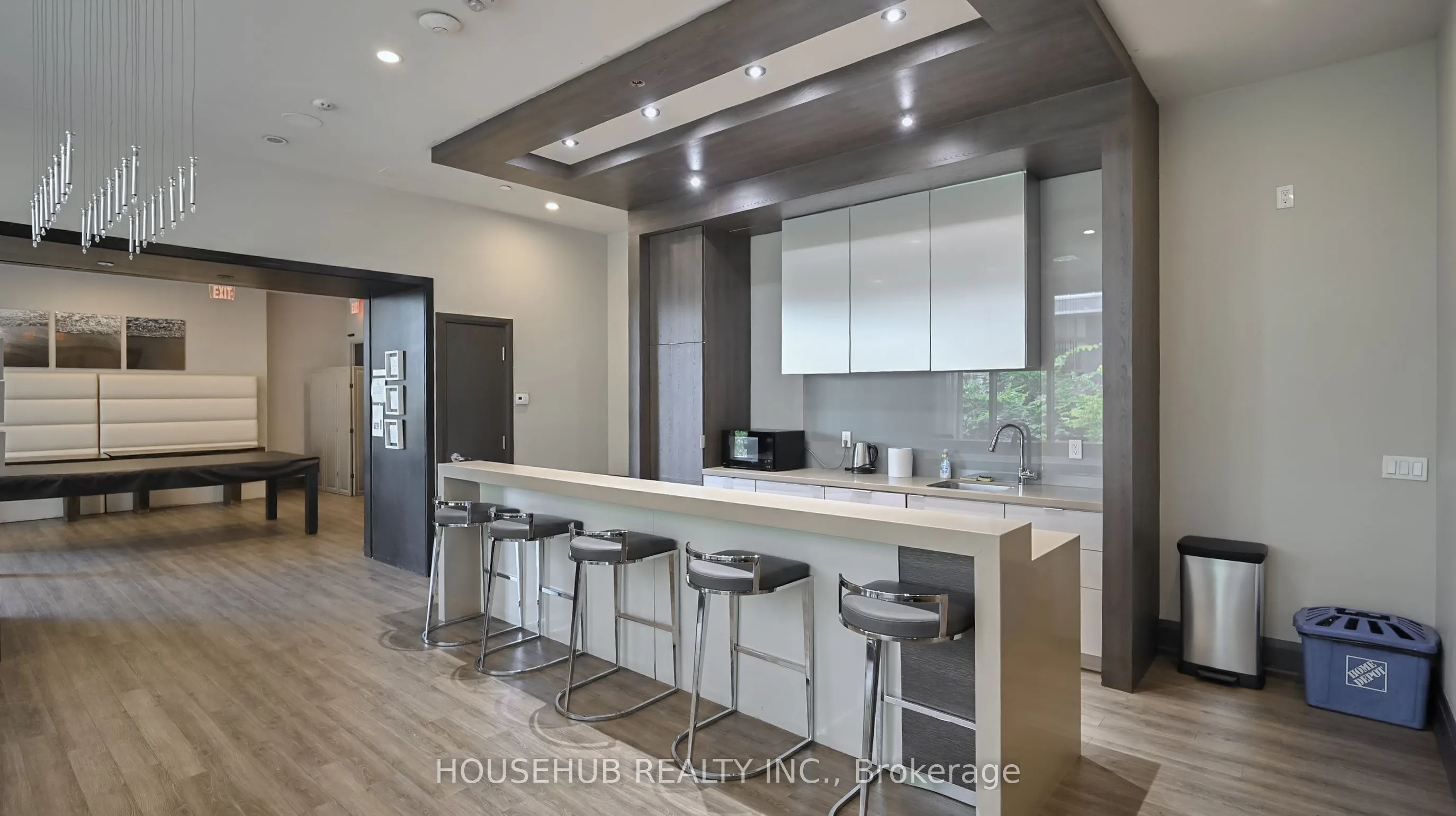 59 Annie Craig Drive, #312