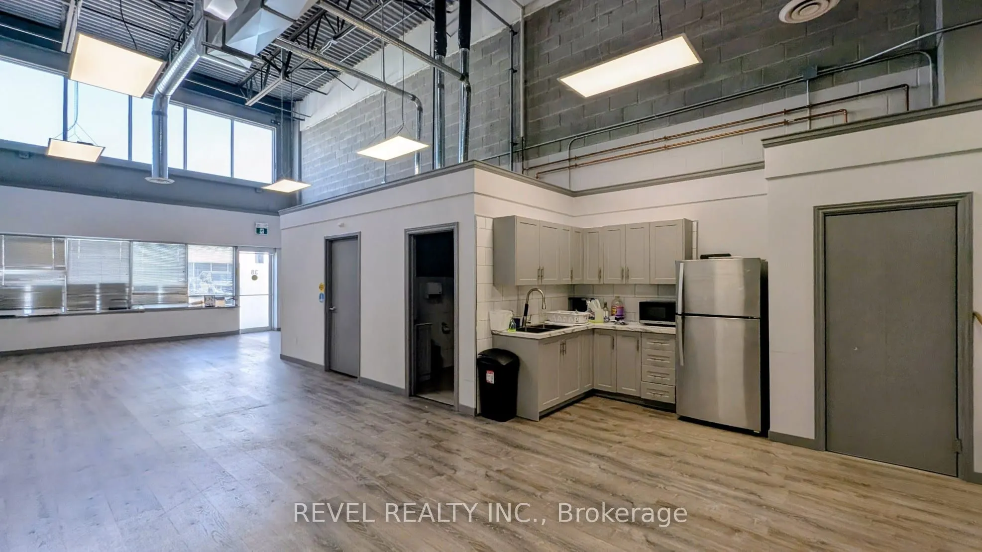 56 Steeles Avenue E, #38