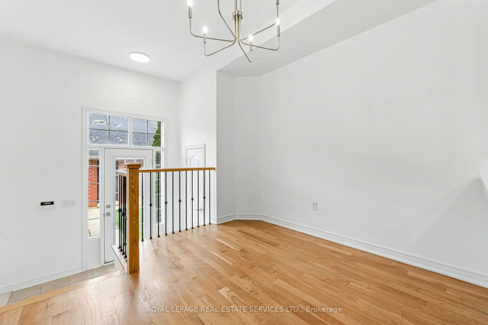 3349 Eglinton Avenue W