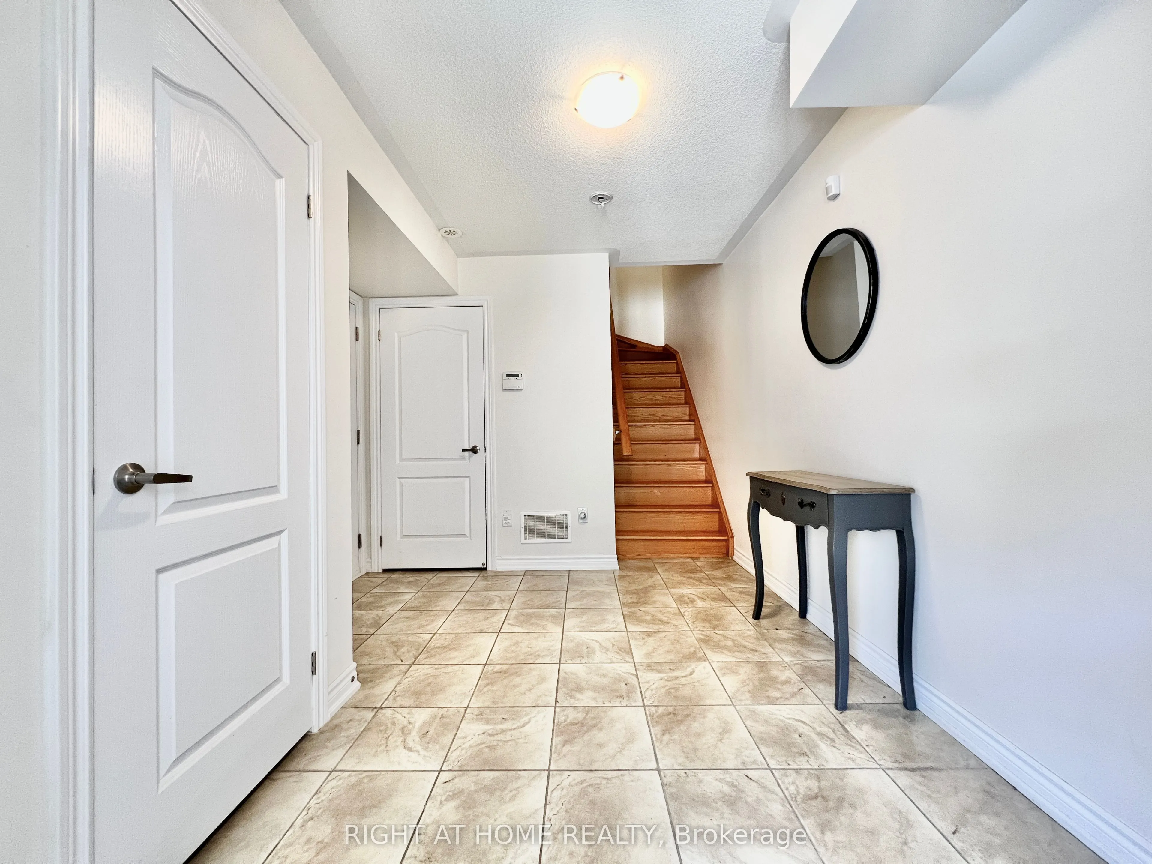 2435 Greenwich Drive, #29