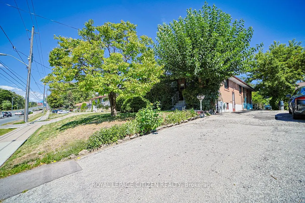 2615 Jane Street