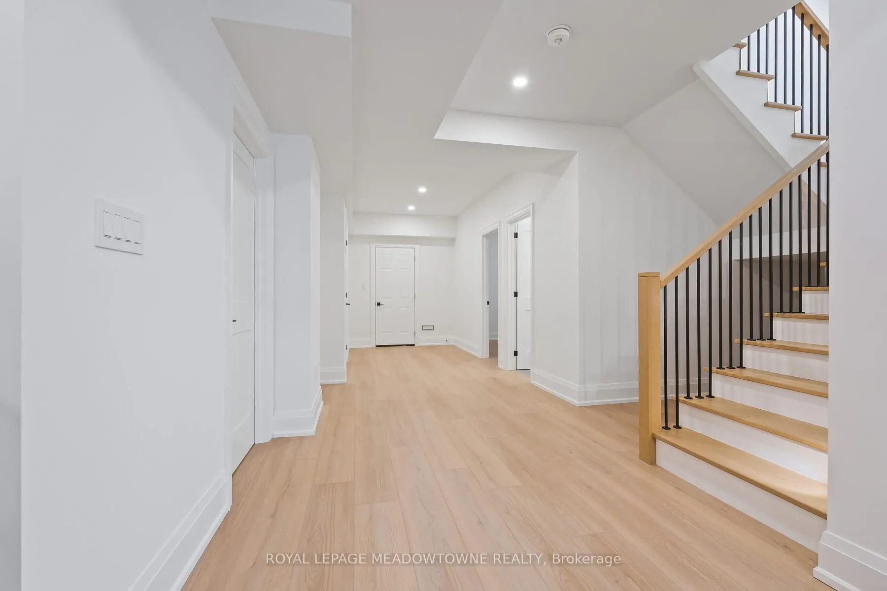 3 Academy Road